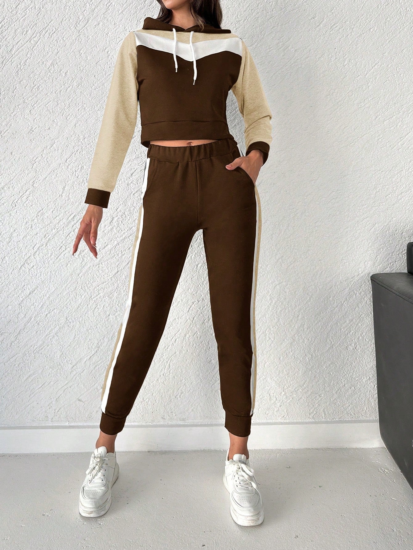https://img.ltwebstatic.com/images3_pi/2023/10/27/b2/169838910265bfe5ed3b46e4af30dbe97cec93e026.jpg
