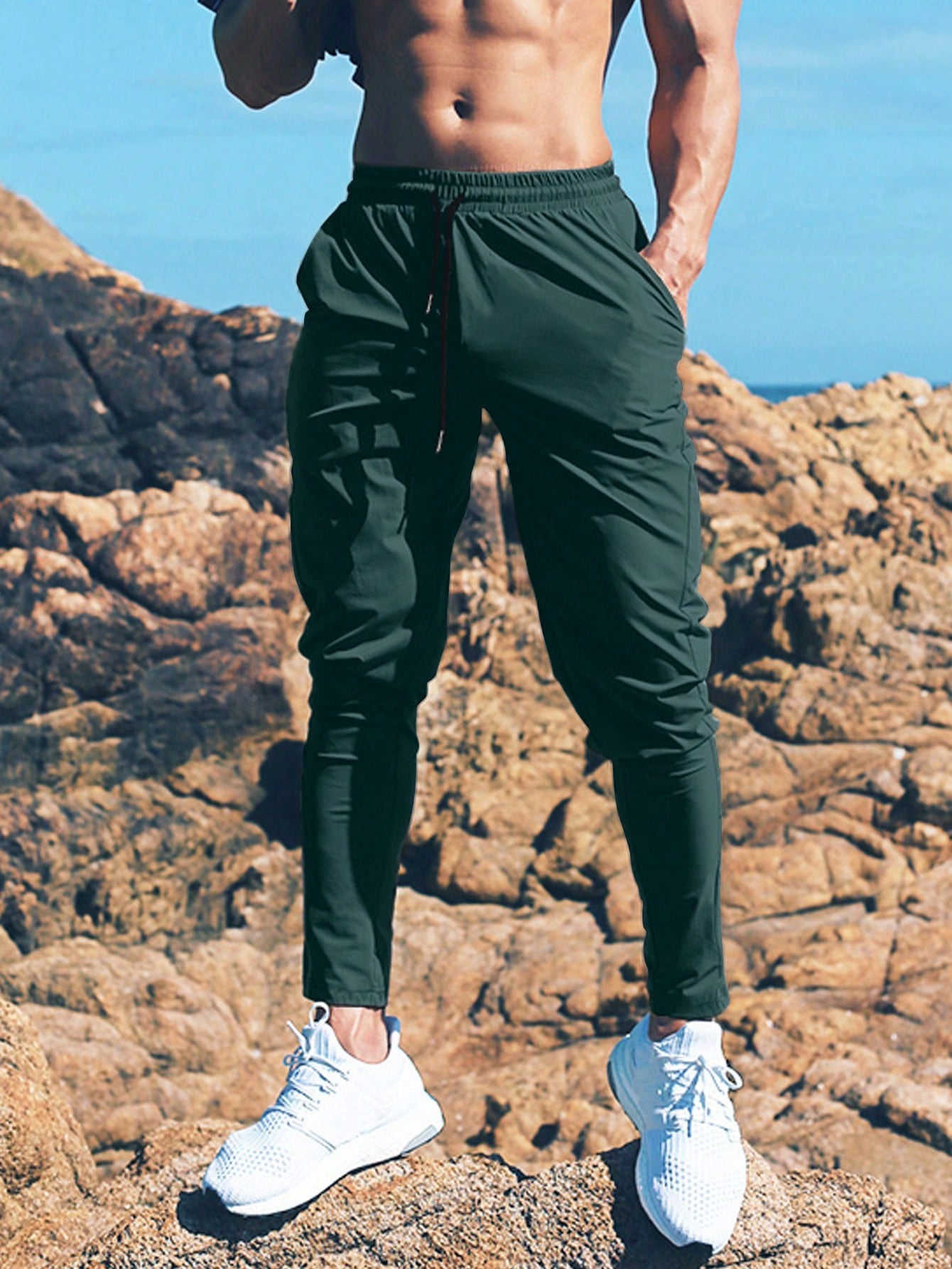 Manfinity Fitness Boyfriend Style Men's Bull Head Print Drawstring Waist Jogger Pants