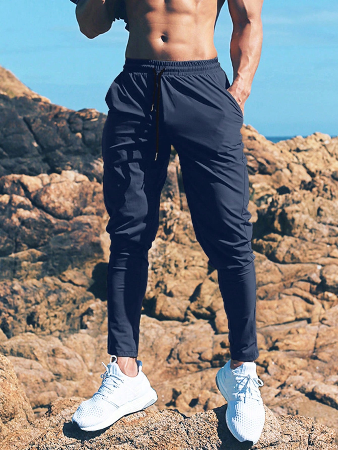 Manfinity Fitness Boyfriend Style Men's Bull Head Print Drawstring Waist Jogger Pants
