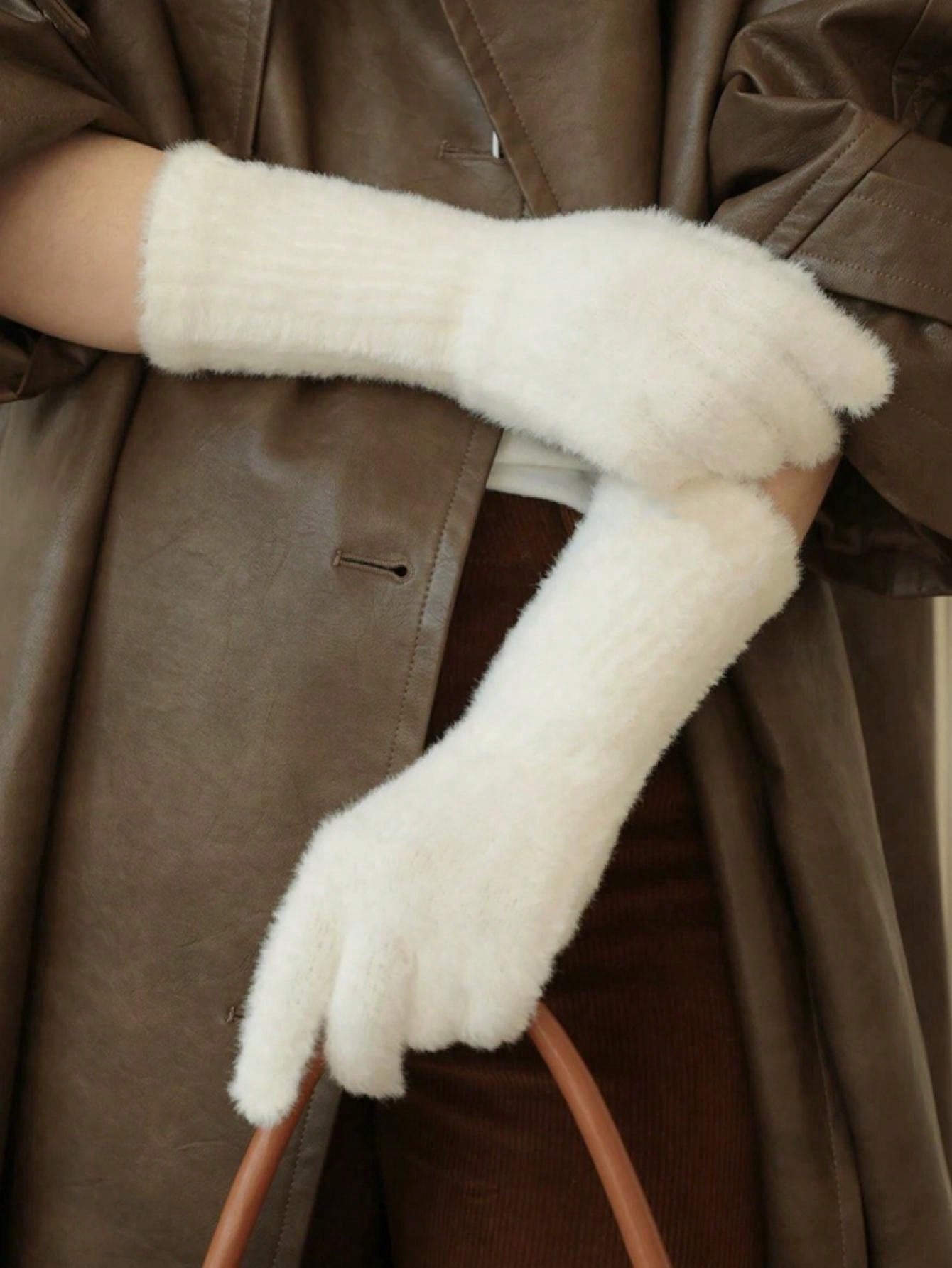 1 Pair Women's Elegant Solid Color Touchscreen Fuzzy Lined Warm Gloves For Autumn And Winter