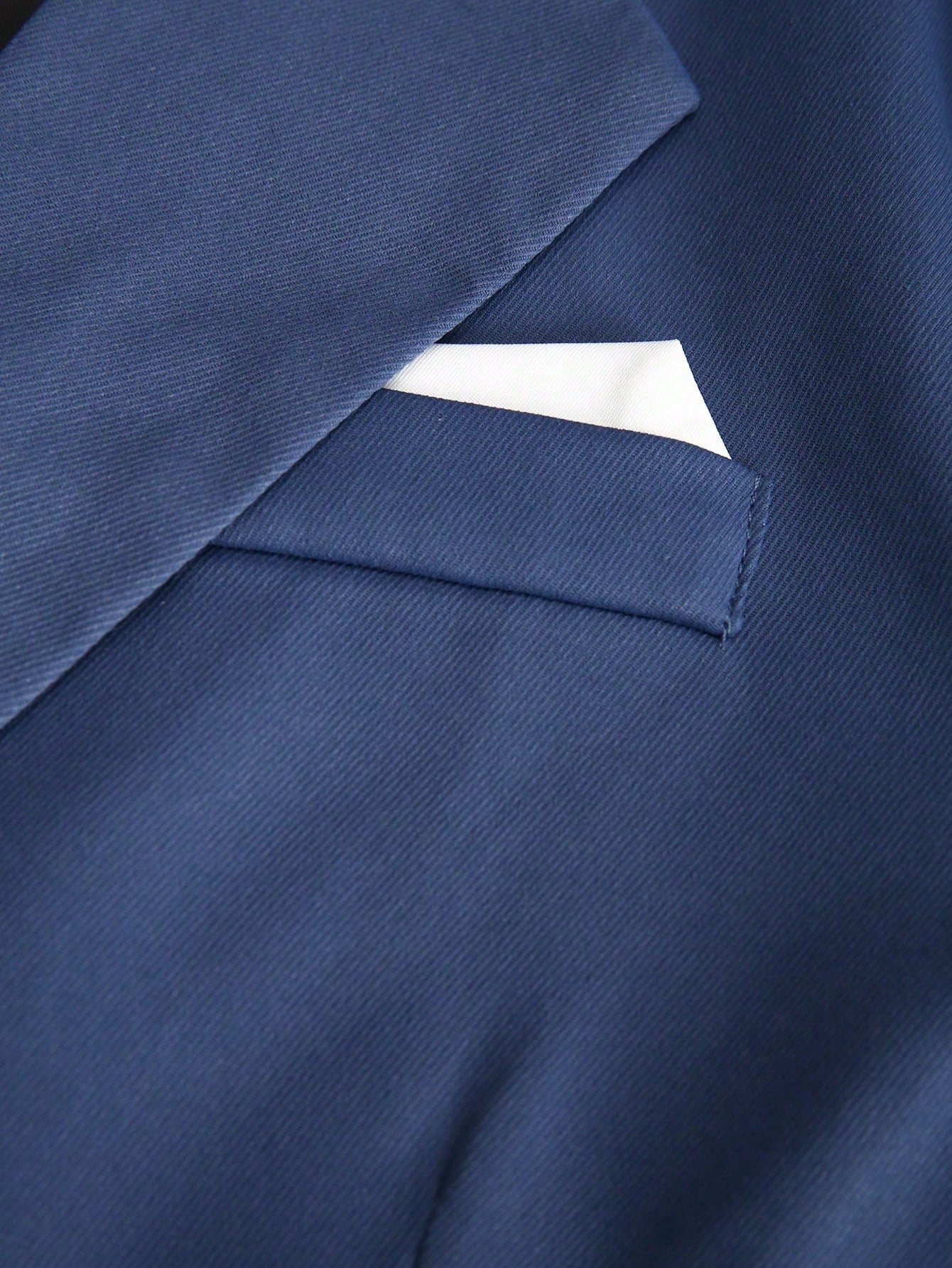 https://img.ltwebstatic.com/images3_pi/2024/10/31/7c/1730338439314bb7f7c2c006b93668db9db328f597.jpg