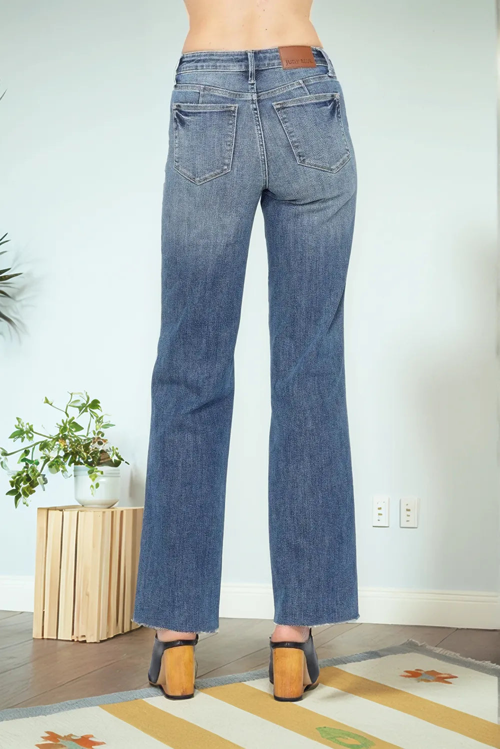 Judy Blue Full Size Tummy Control Straight Jeans