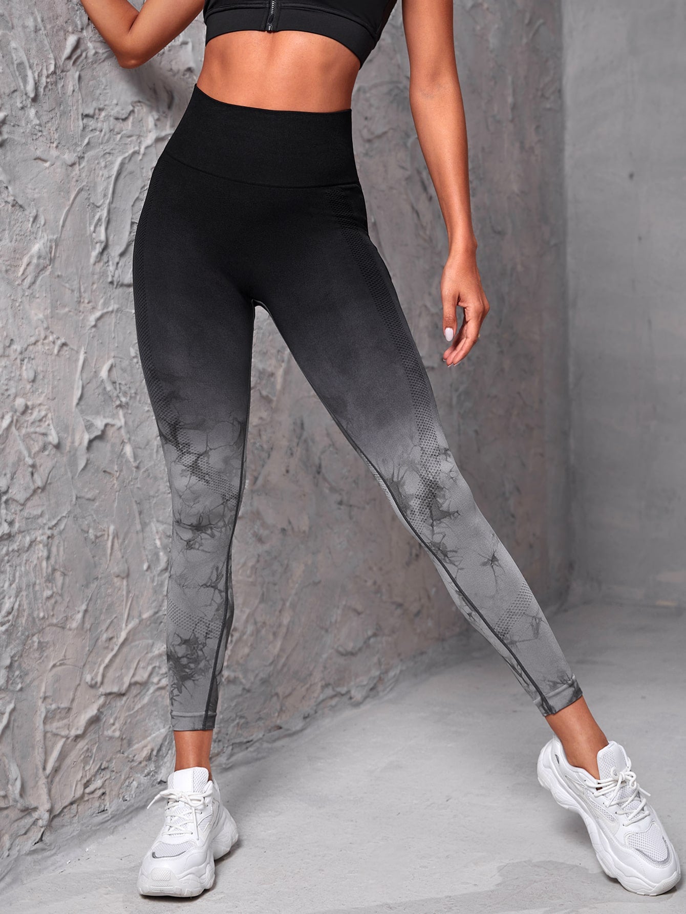 SHEIN Sport Studio Ombre