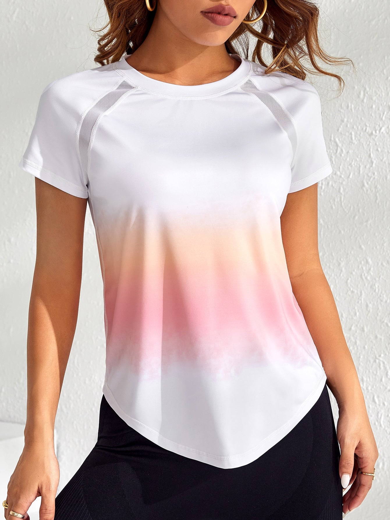 SHEIN Sport Exploreva Ombre Raglan Sleeve Curved Hem Sports Tee