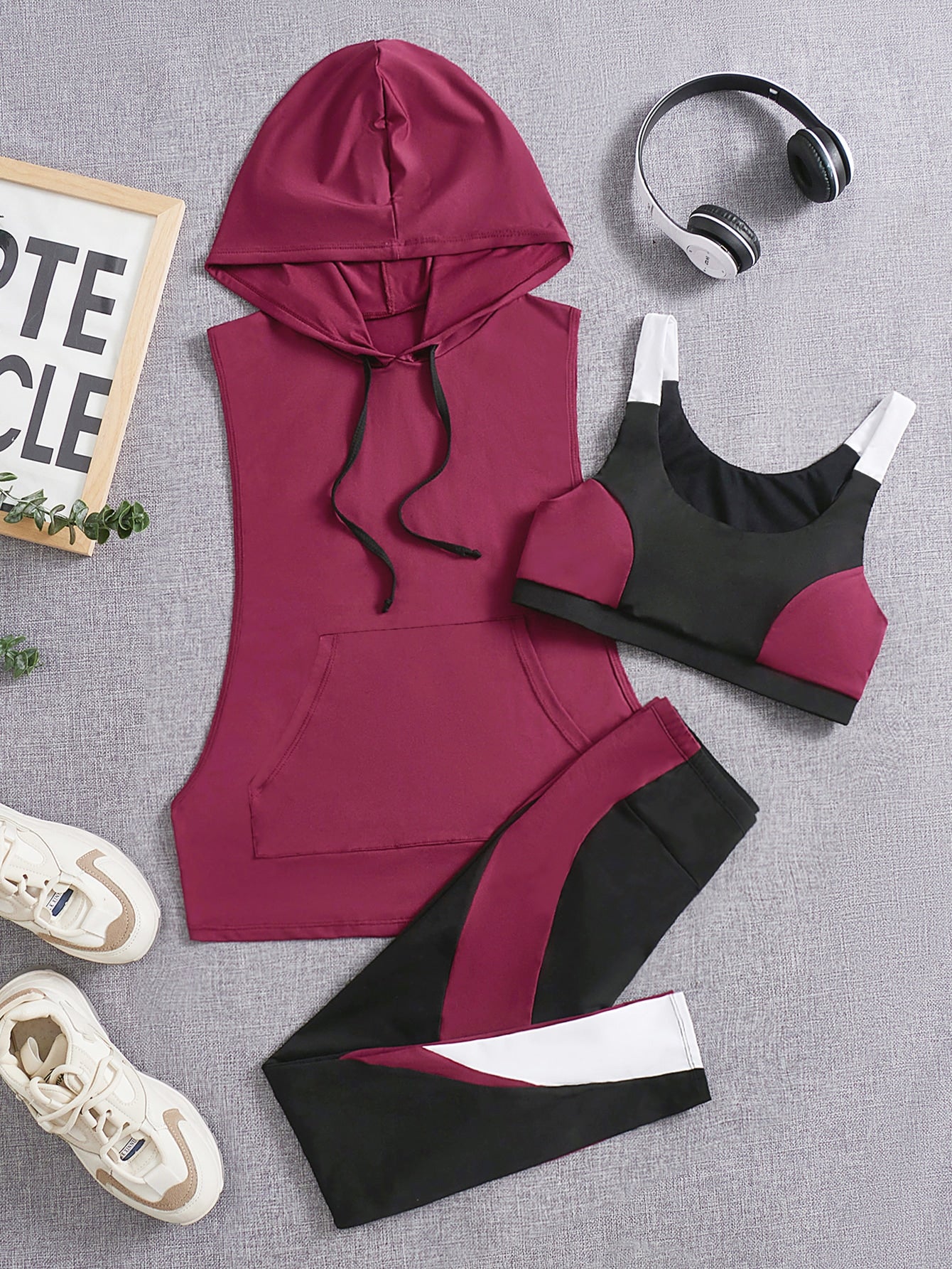 SHEIN Sport Studio 3pcs Colorblock Running Set Workout Suit Drawstring Hooded Tank