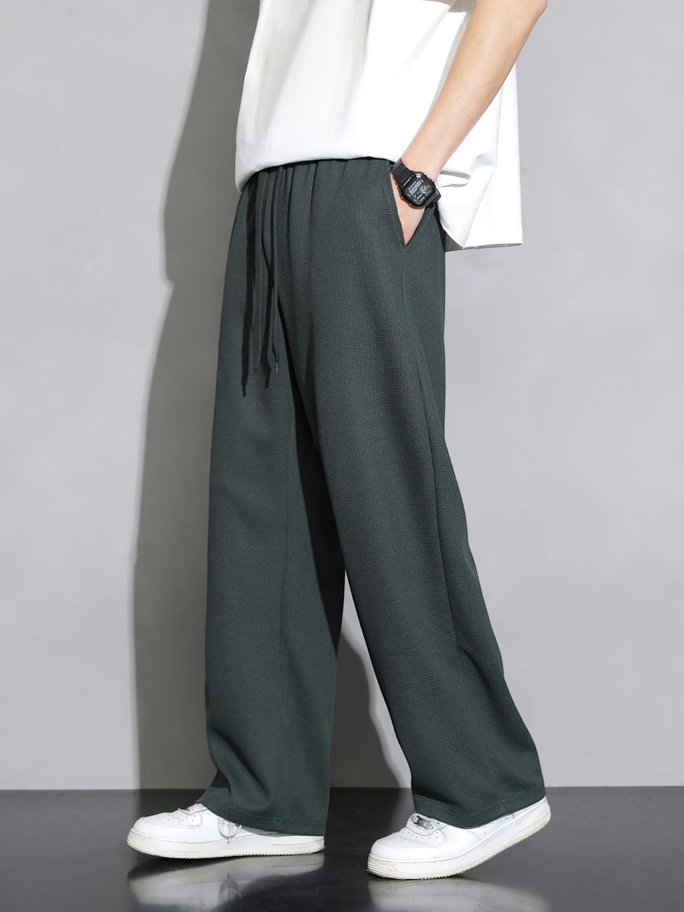 Men Drawstring Waist Wide Leg Pants