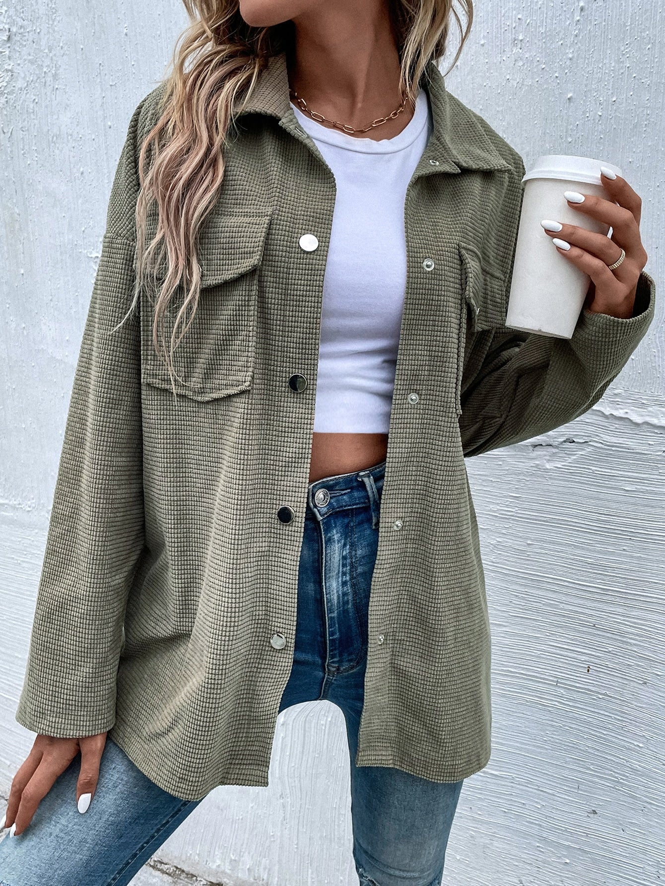 LUNE Notched Collar Metal Buckle Front Dual Pocket Corduroy Texture Shirt Style Jacket, Casual And Elegant Outerwear For Women, Suitable For Autumn And Winter