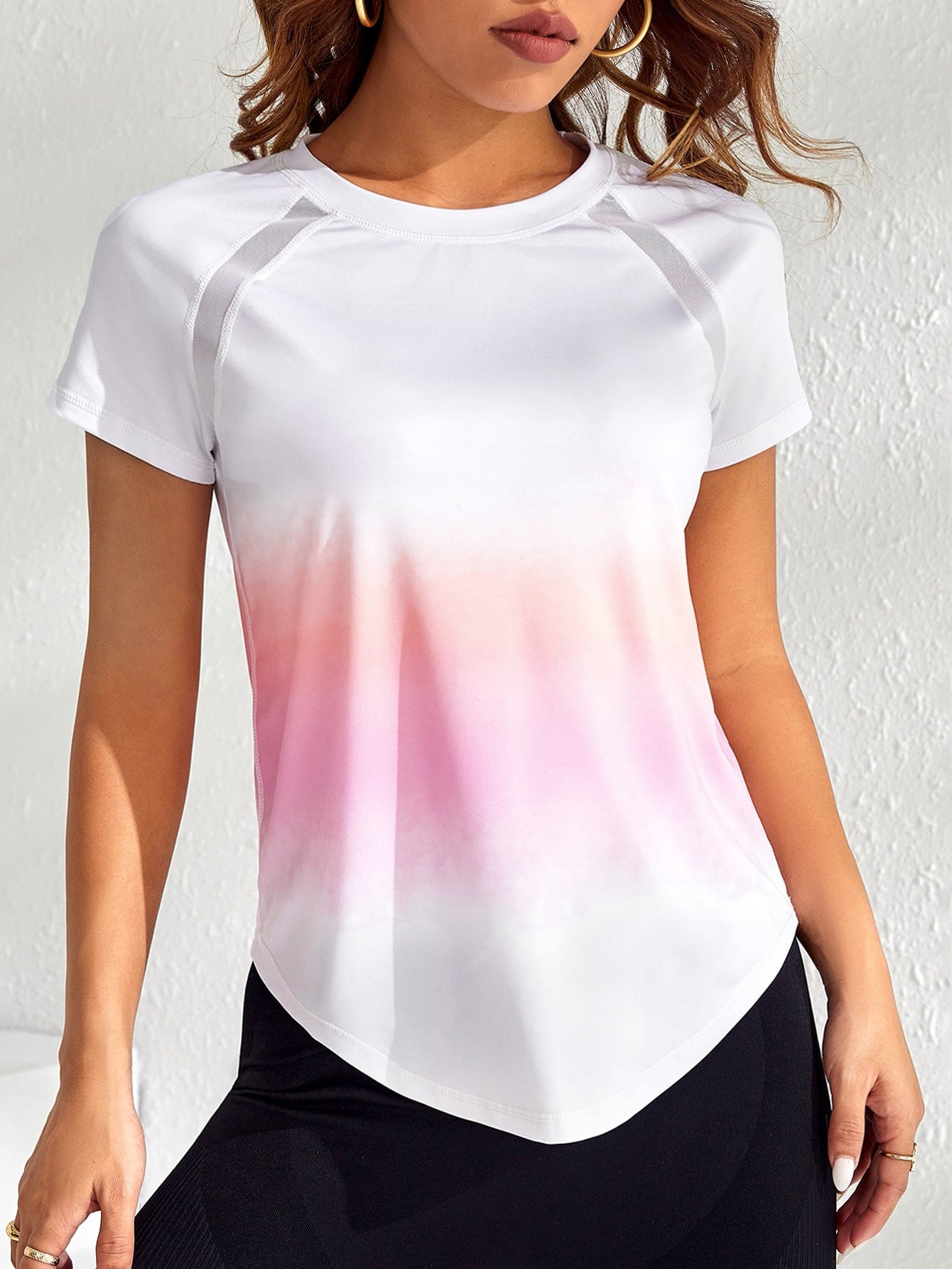 SHEIN Sport Exploreva Ombre Raglan Sleeve Curved Hem Sports Tee