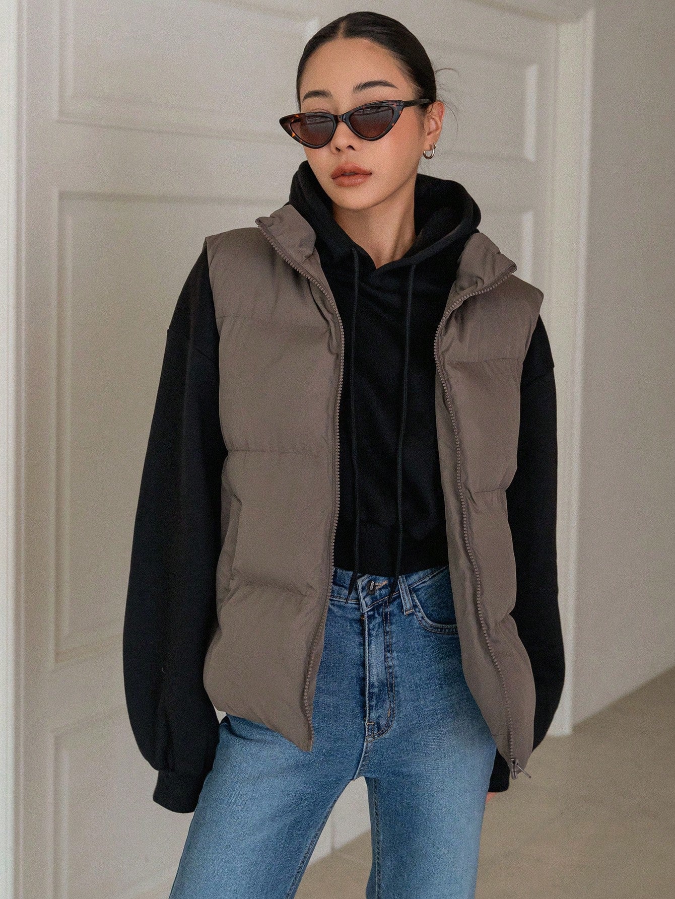 DAZY Zip Up Padded Vest Thick Pockets Coat, Women Winter Coat