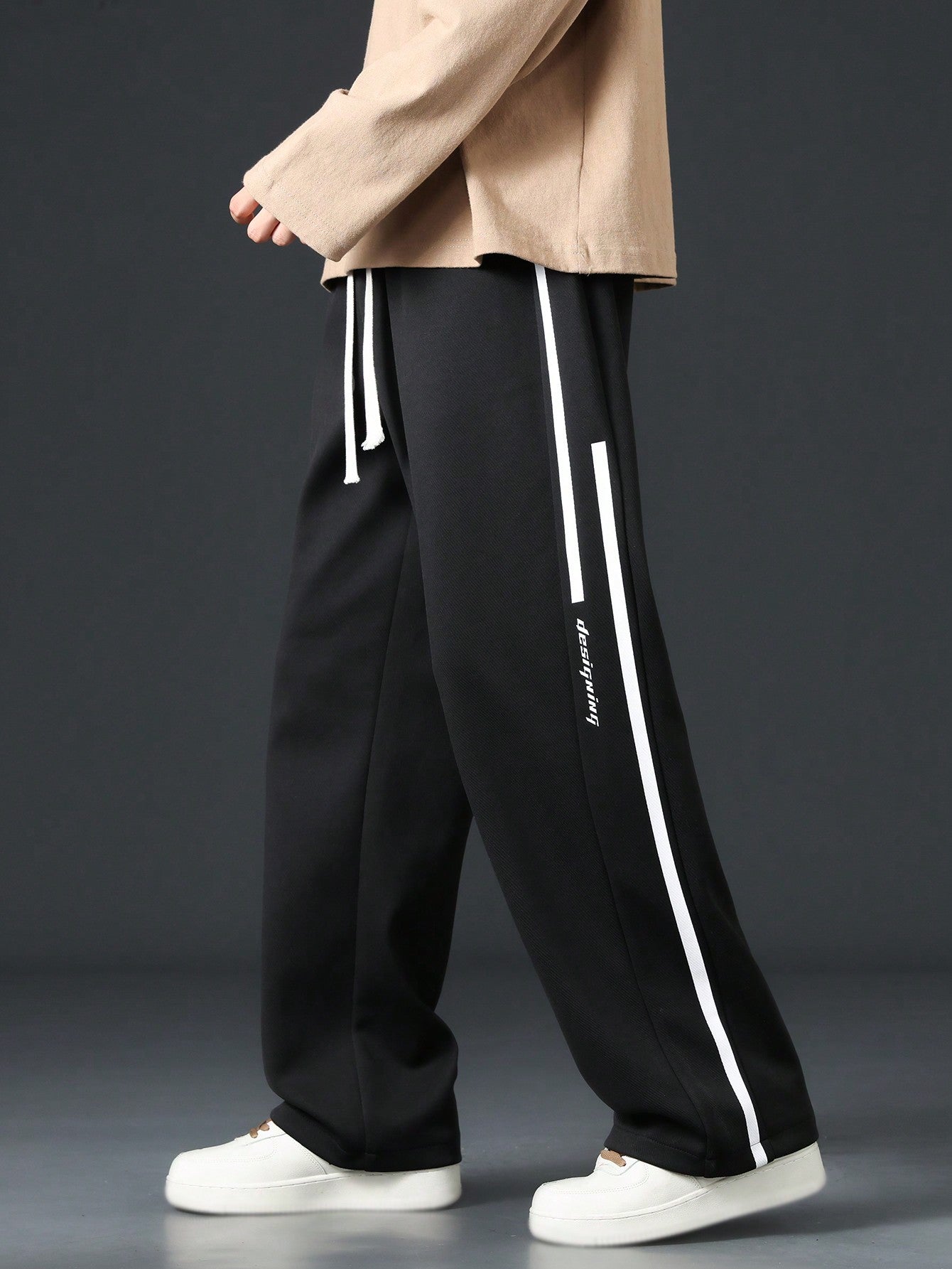 Men's Loose Straight Leg Pants With Side Splice