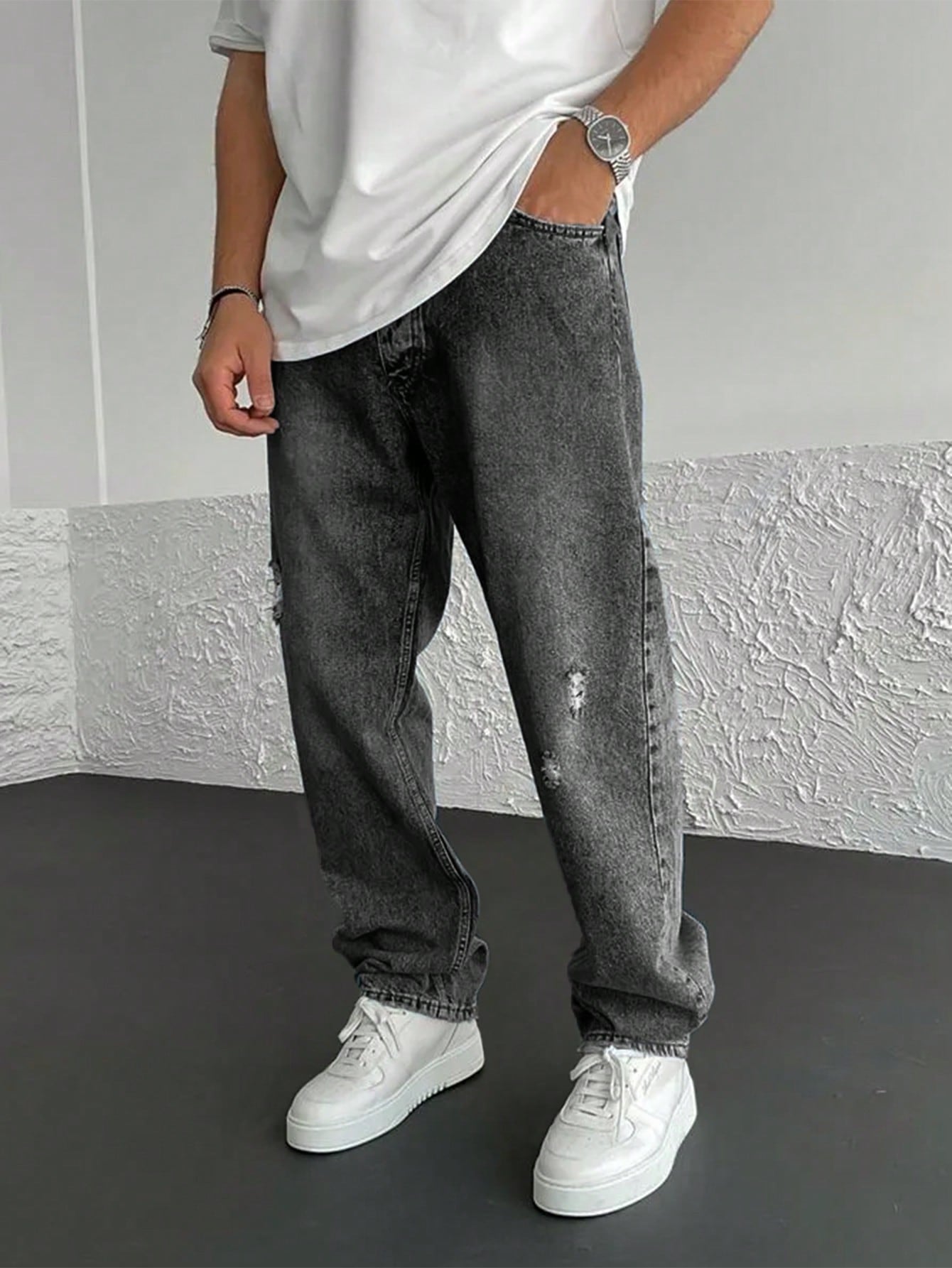 Men Ripped Straight Leg Jeans