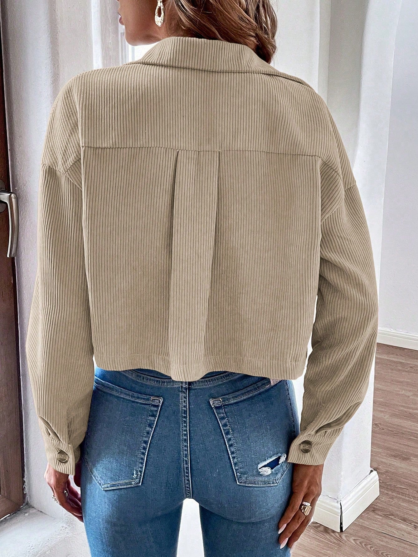 Relaxiva Flap Pocket Drop Shoulder Crop Corduroy Jacket