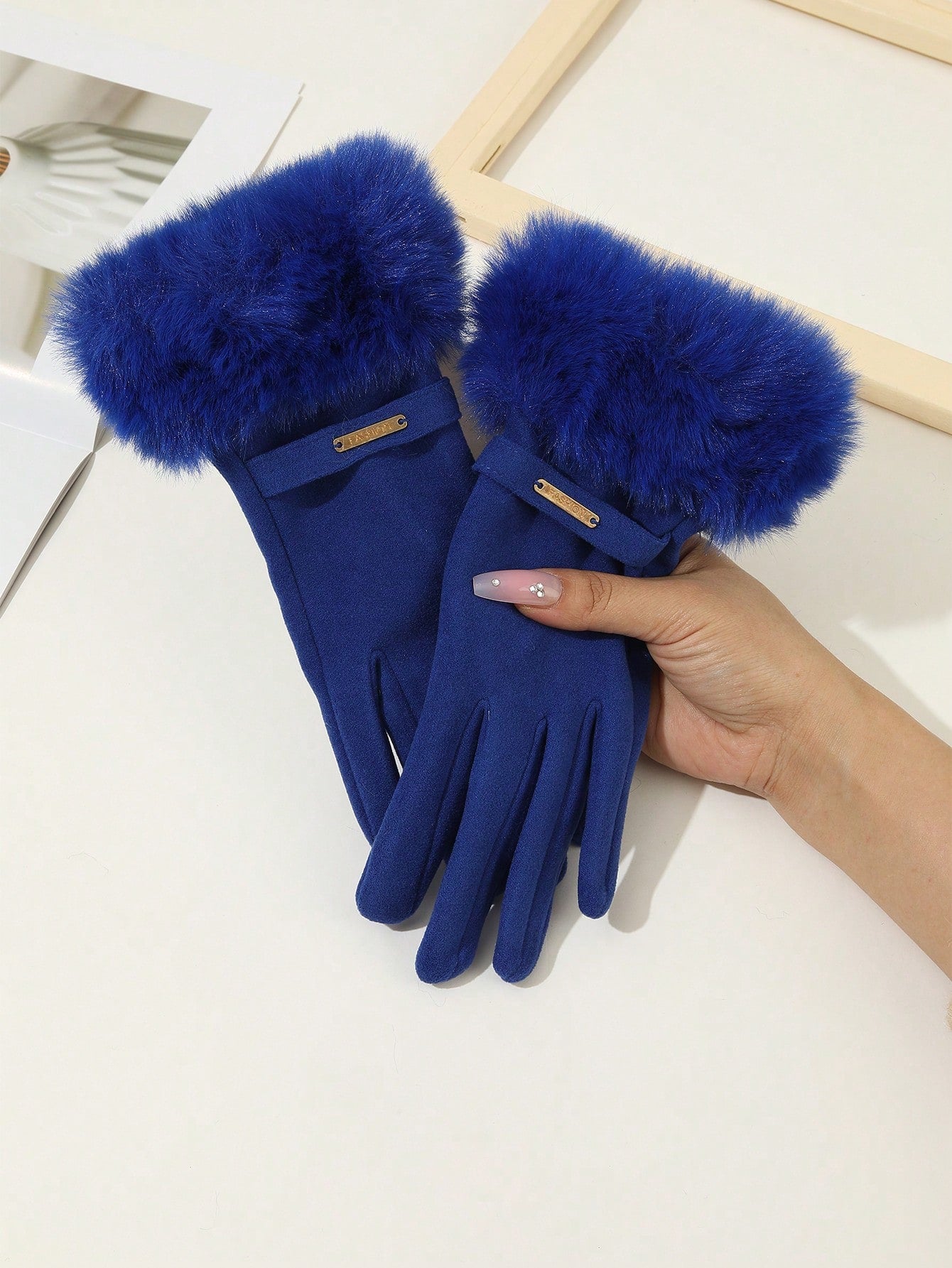 1 Pair Women Navy Plush Cuff Fashion Warm Gloves With Touchscreen Function, Suitable For Daily Use In Autumn And Winter