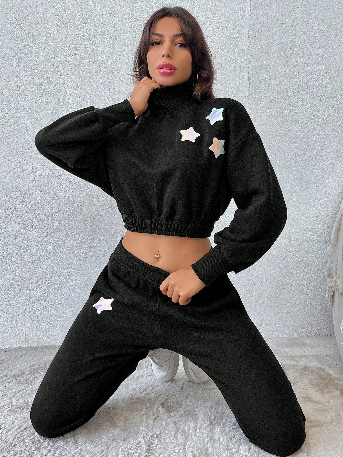 Ladies' Star Printed Stand Collar Sweatshirt And Sweatpants Set