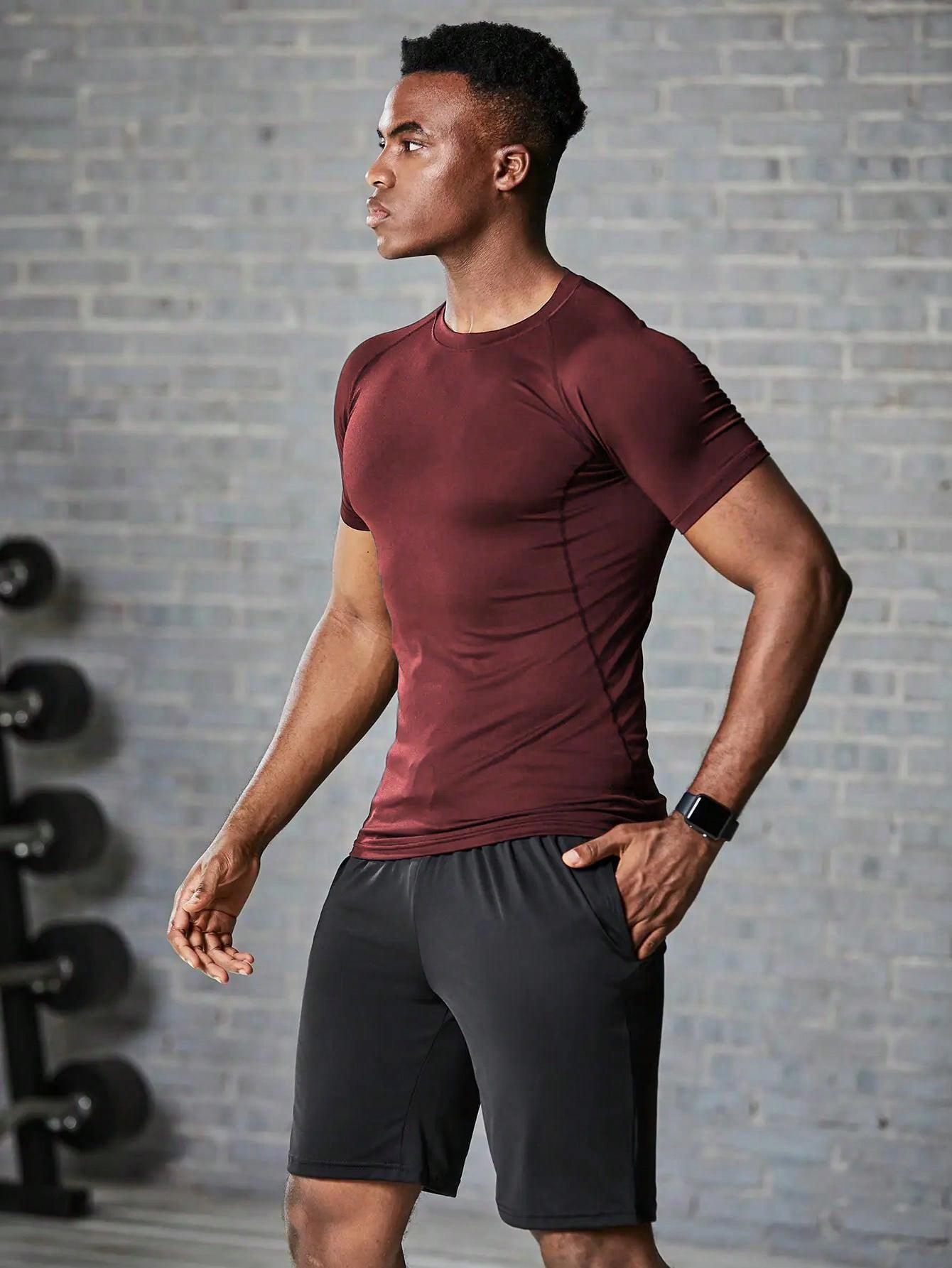 Boyfriend Style Men's Basketball Compression Short Sleeve Shirt, Dry Fit Athletic Training Workout Tee With Moisture Wicking And High Stretch Gym Clothes Boyfriend Style Men Basic T Shirt