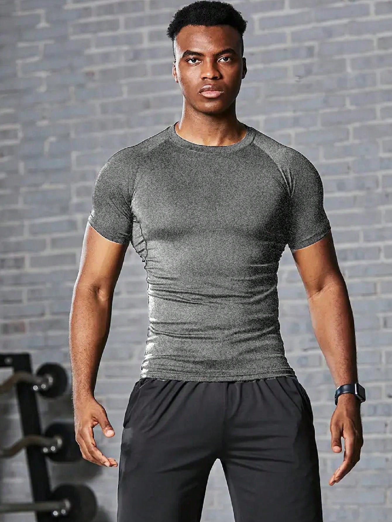 Boyfriend Style Men's Basketball Compression Short Sleeve Shirt, Dry Fit Athletic Training Workout Tee With Moisture Wicking And High Stretch Gym Clothes Boyfriend Style Men Basic T Shirt