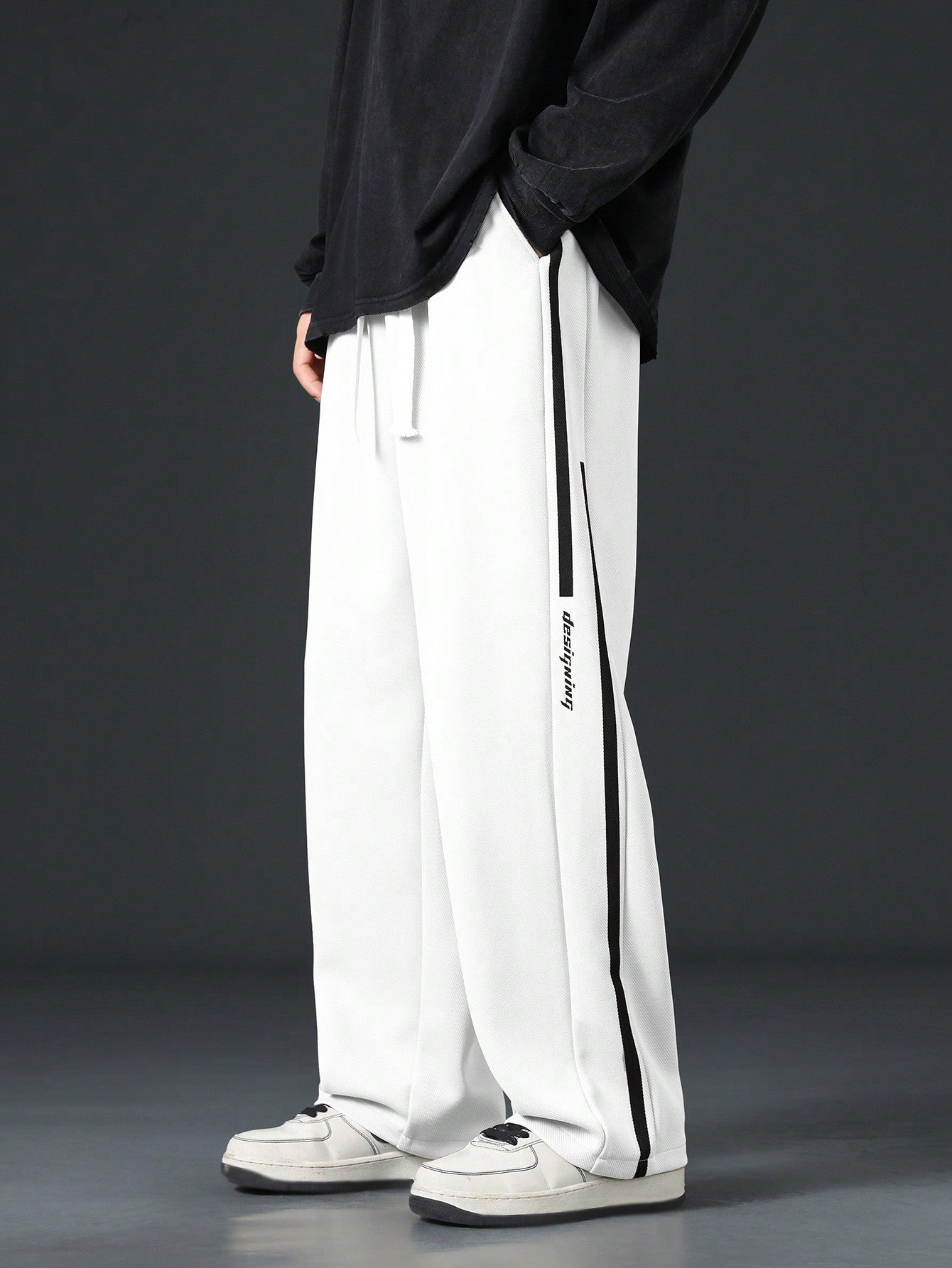 Men's Loose Straight Leg Pants With Side Splice