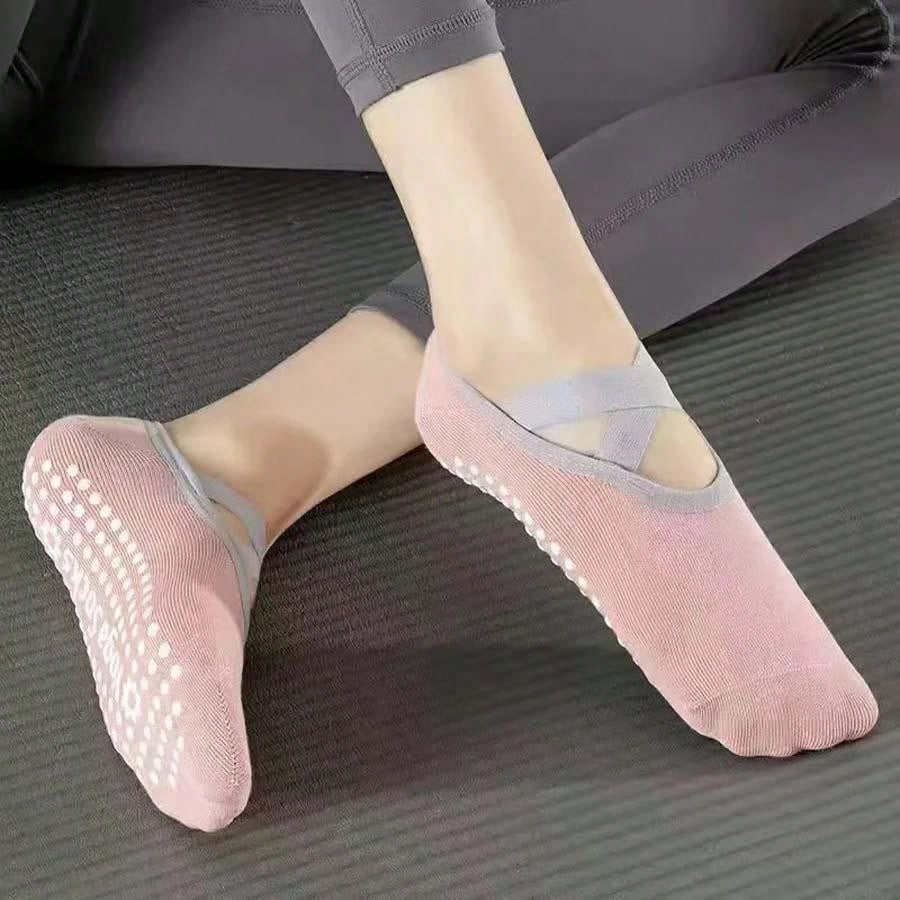 1Pair Professional Women Yoga Socks Silicone Anti-Slip Ballet Pilates Socks Women Backless Breathable Bandage Dance Sports Socks