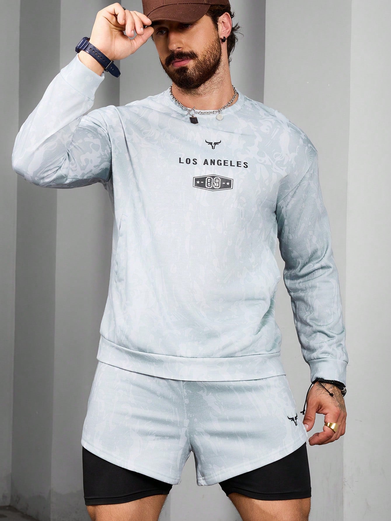 Boyfriend Style Men's Four Seasons Letter Printed Round Neck Sweatshirt And Shorts Casual Sportswear Set Workout Set