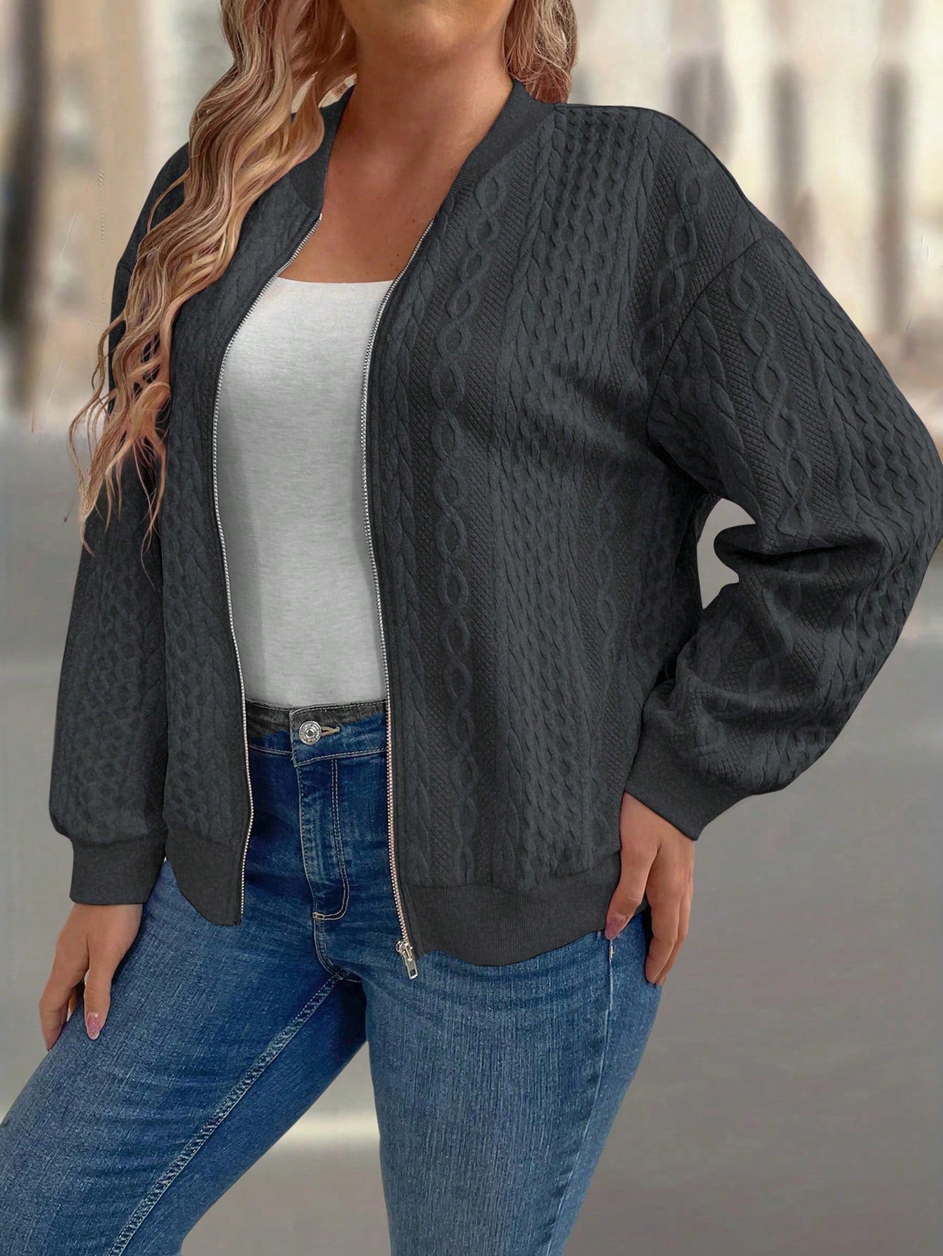 LUNE Fashionable 3D Design Comfortable Plus Size Women Jacket With Zipper