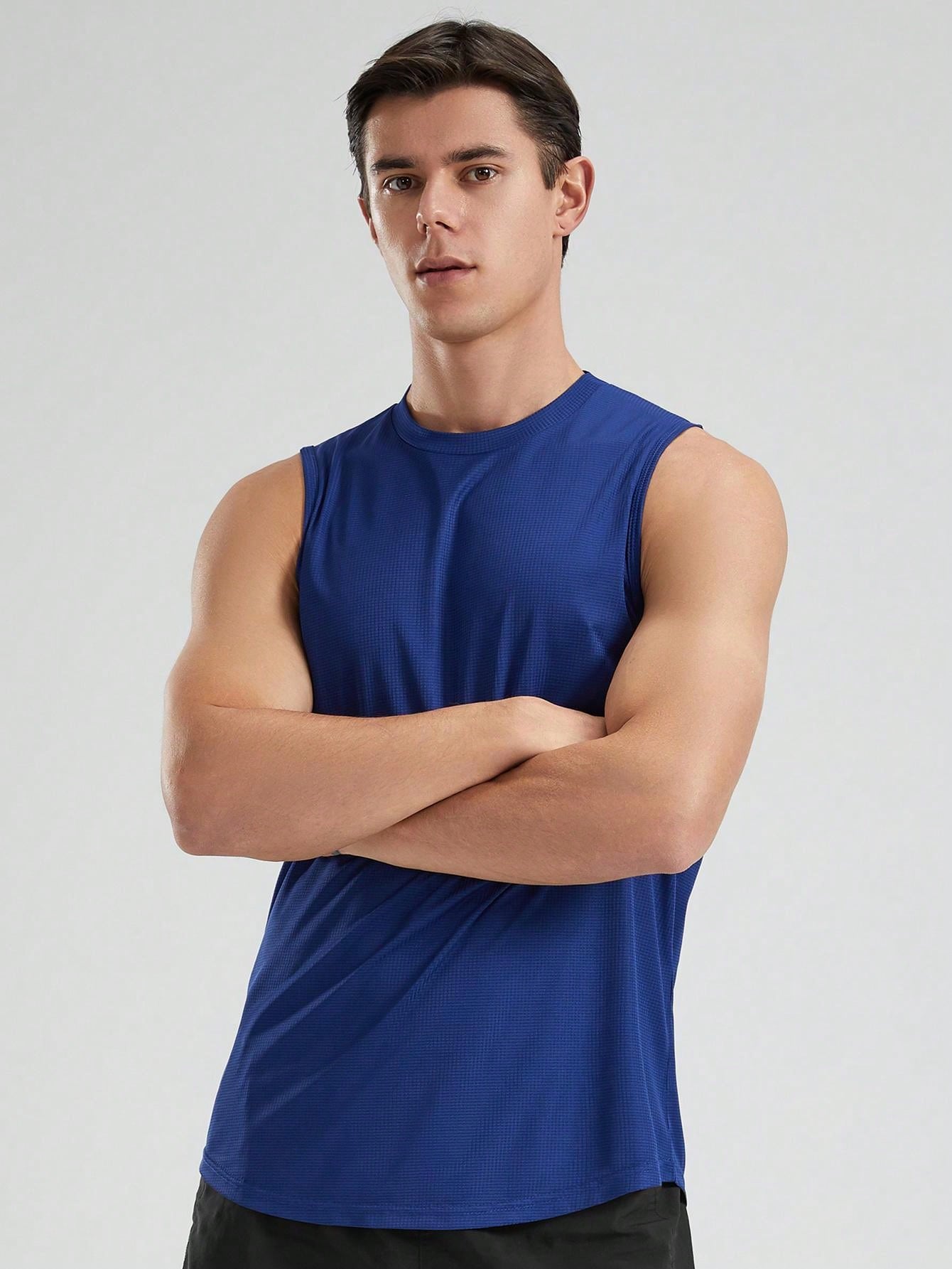 Men's Sleeveless Workout Tank Top, Lightweight Quick-Dry Athletic T-Shirt For Fitness