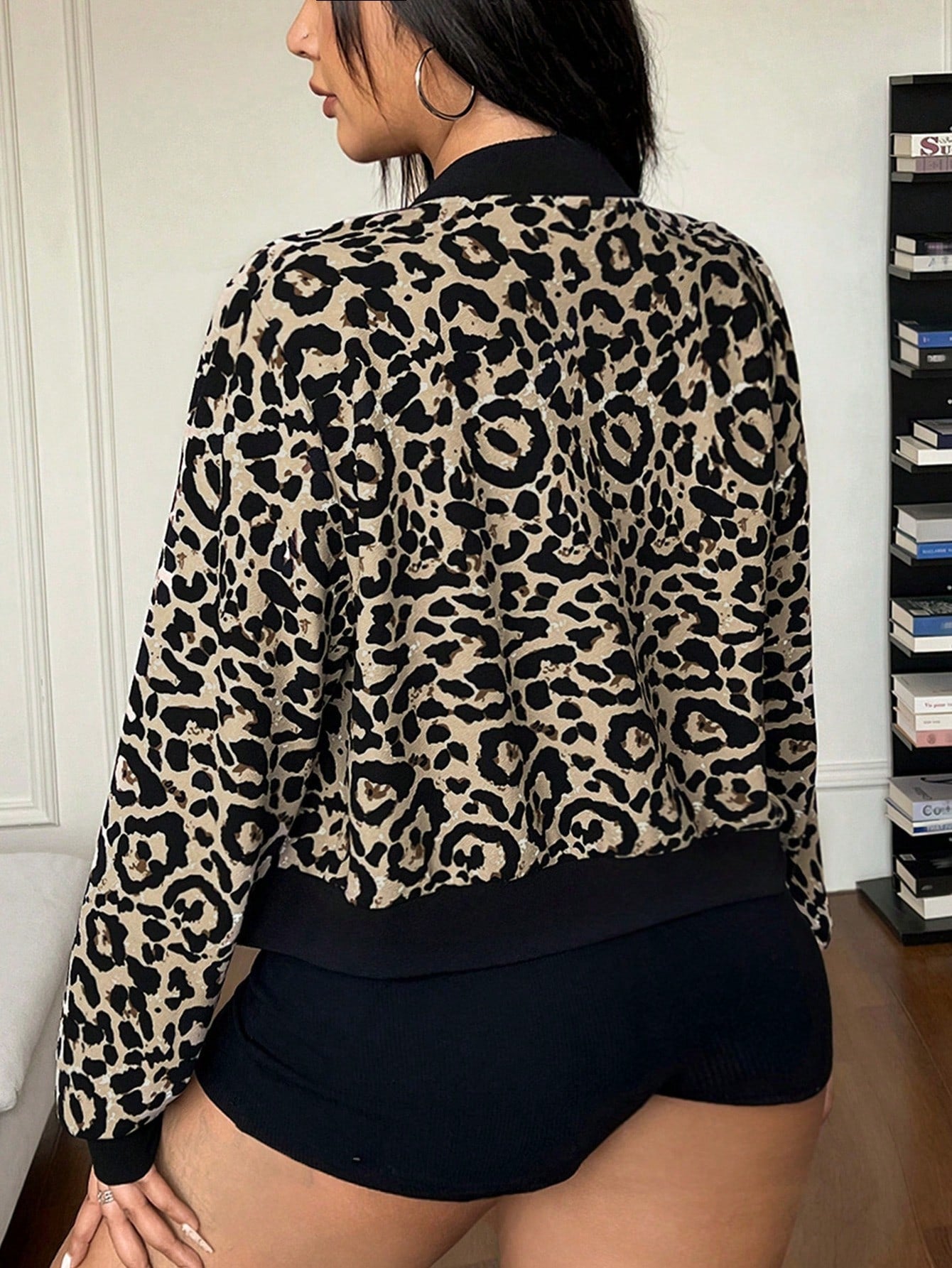 EZwear Plus Size Leopard Print Zipper Baseball Collar Long Sleeve Fashionable And Trendy Jacket