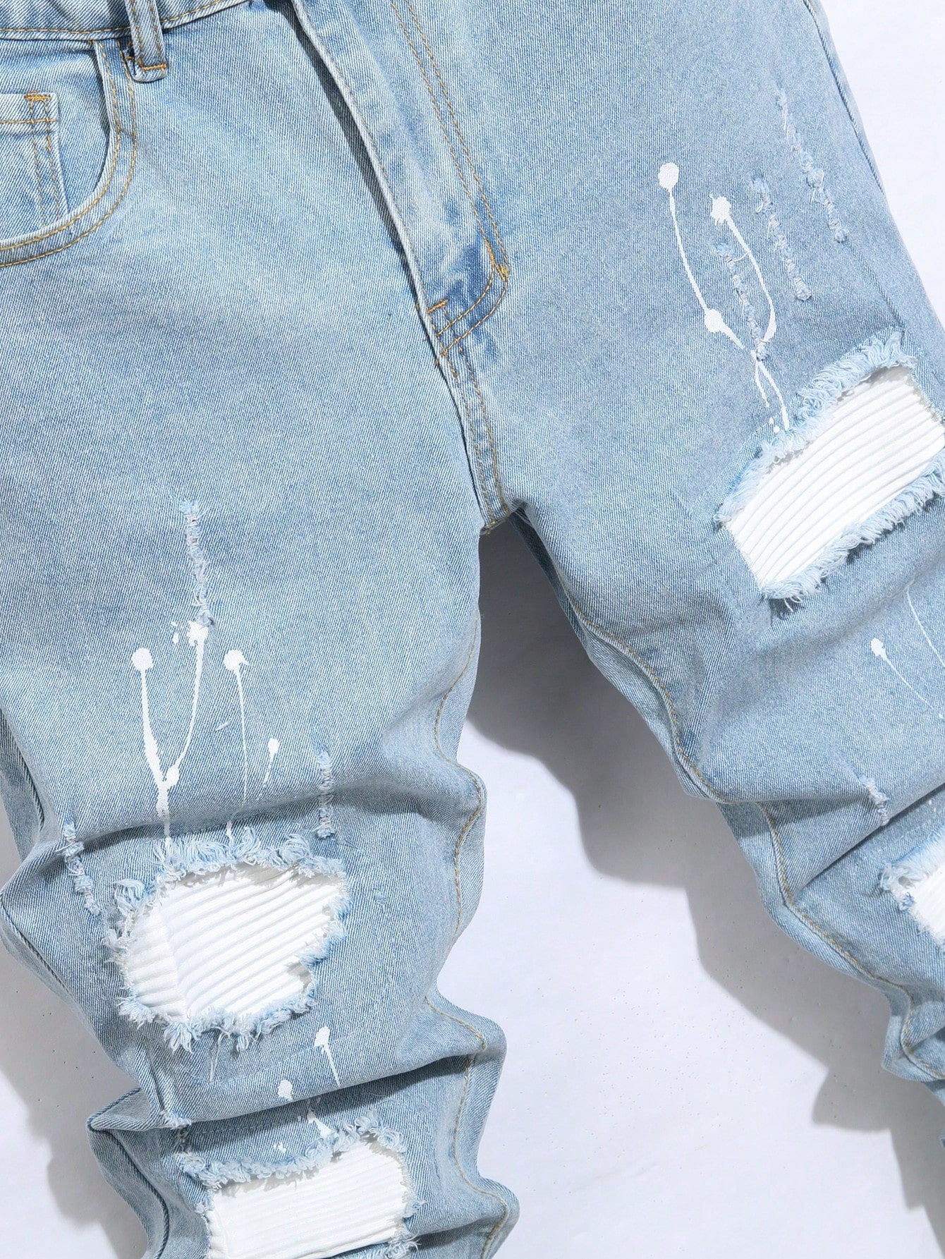 Manfinity LEGND Men's Distressed Slim-Fit Casual Denim Jeans With Pockets