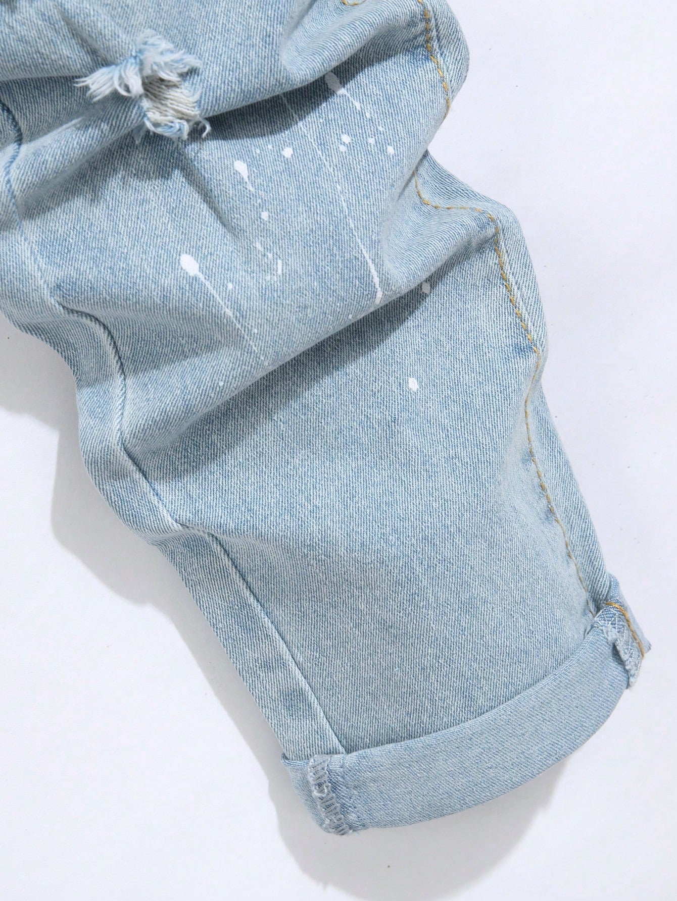 Manfinity LEGND Men's Distressed Slim-Fit Casual Denim Jeans With Pockets