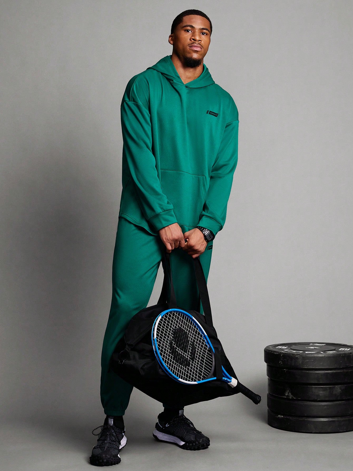 Manfinity Sport Polished Boyfriend Style Men's Solid Color Minimalist Hoodie And Sweatpants Sports Suit