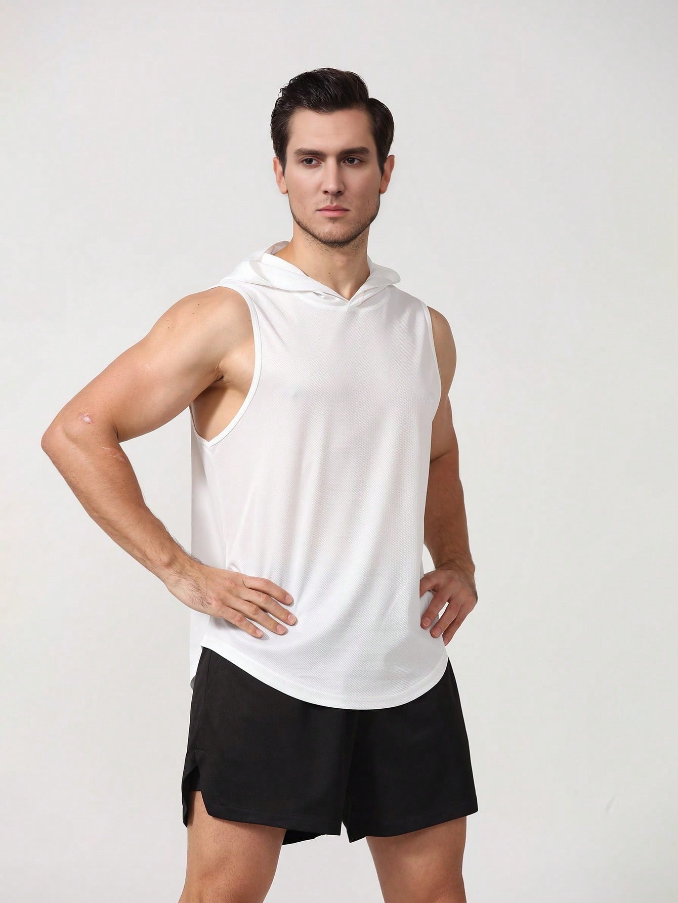 Boyfriend Style Men's Sports Sleeveless Hooded Tank Top, Outdoor Running Fitness Quick-Dry Tank Top Gym Clothes Boyfriend Style Men Basic