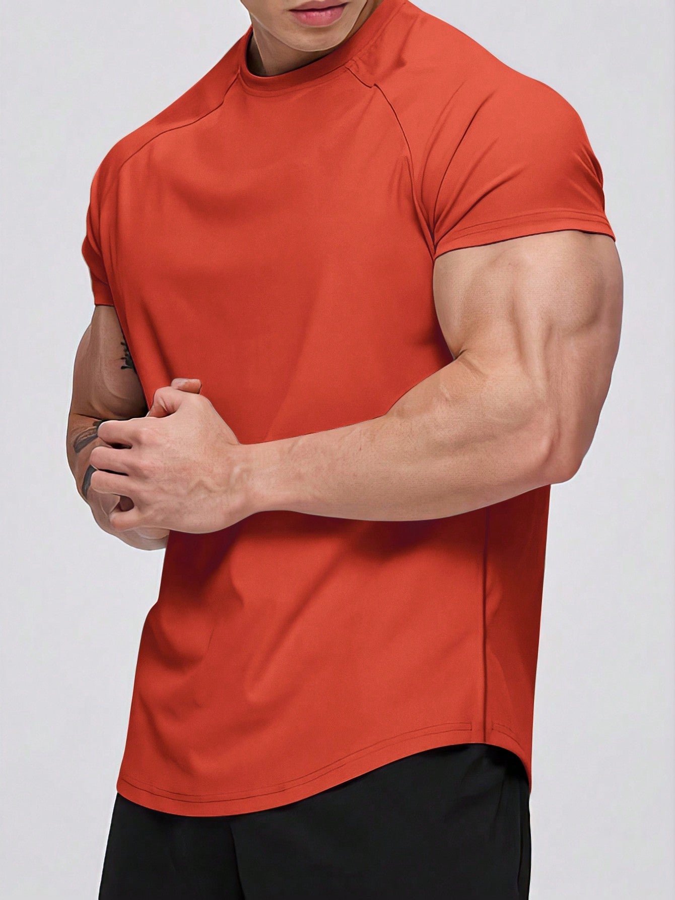 Manfinity Sport PWRUP Boyfriend Style Men Solid Raglan Sleeve Sports Tee Workout Tops Workout Tops Compression Shirt