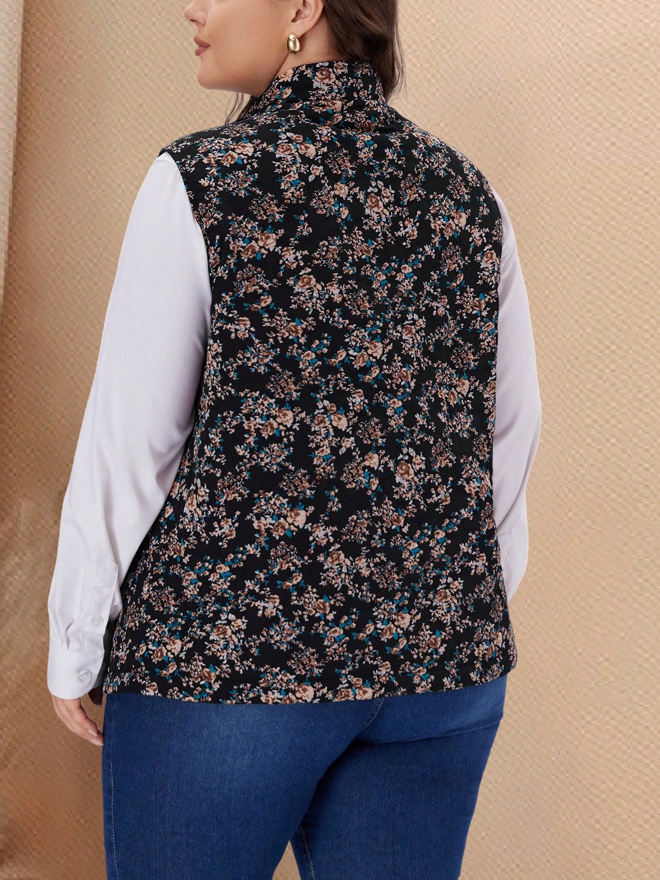 EMERY ROSE Plus Size Women Floral Print Sleeveless Padded Coat Winter Women Coat