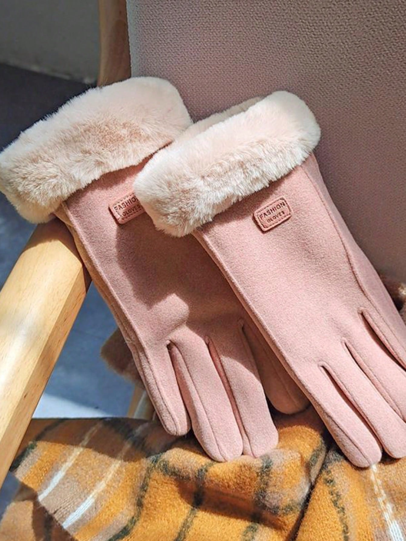 Wool Patchwork Fluffy Five-Finger Warm Thick Minimalist Gloves