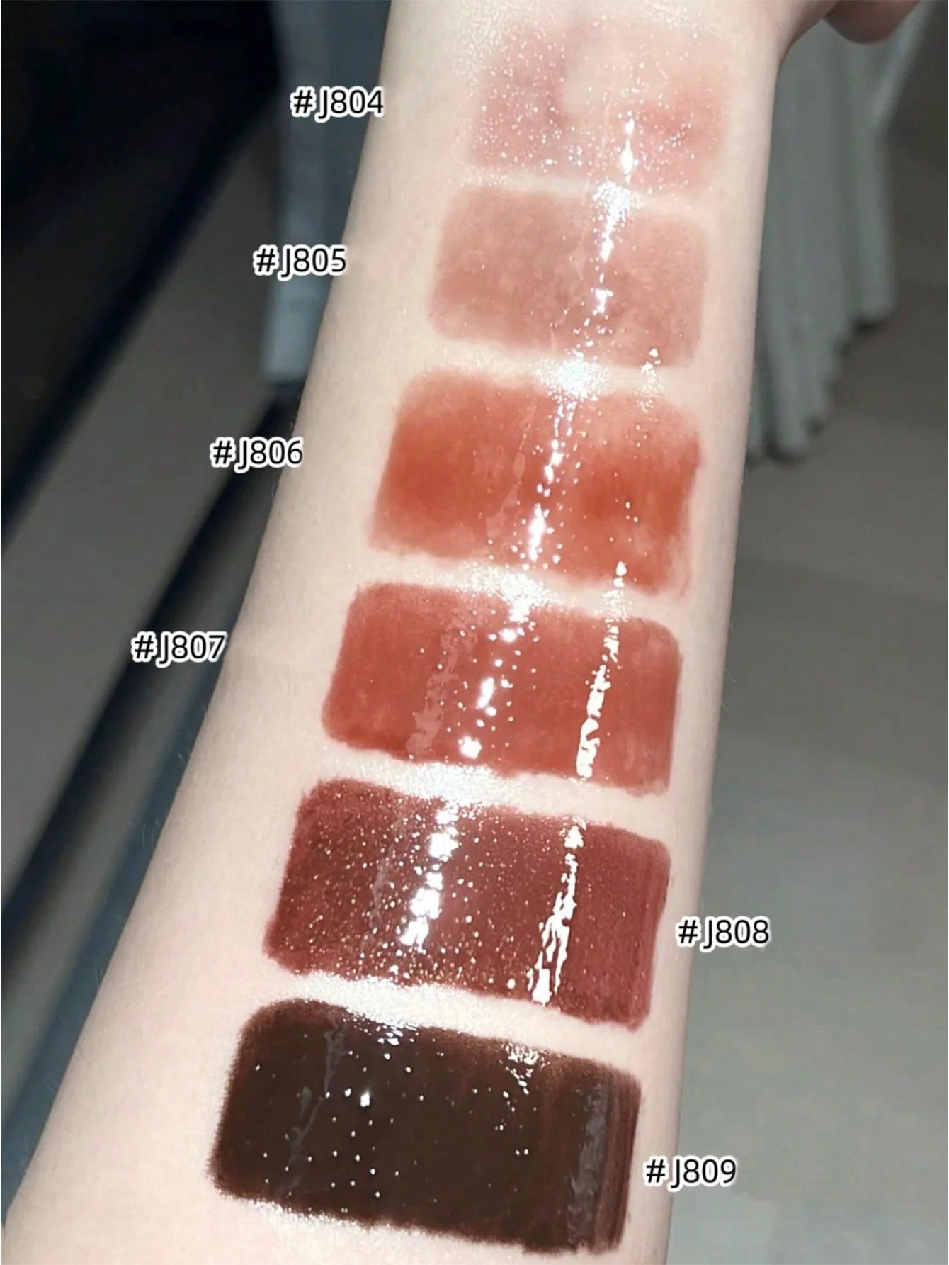 GIRLCULT Unreal Lip Gloss J808 Dragon Blood Long Lasting High Shine Shimmer