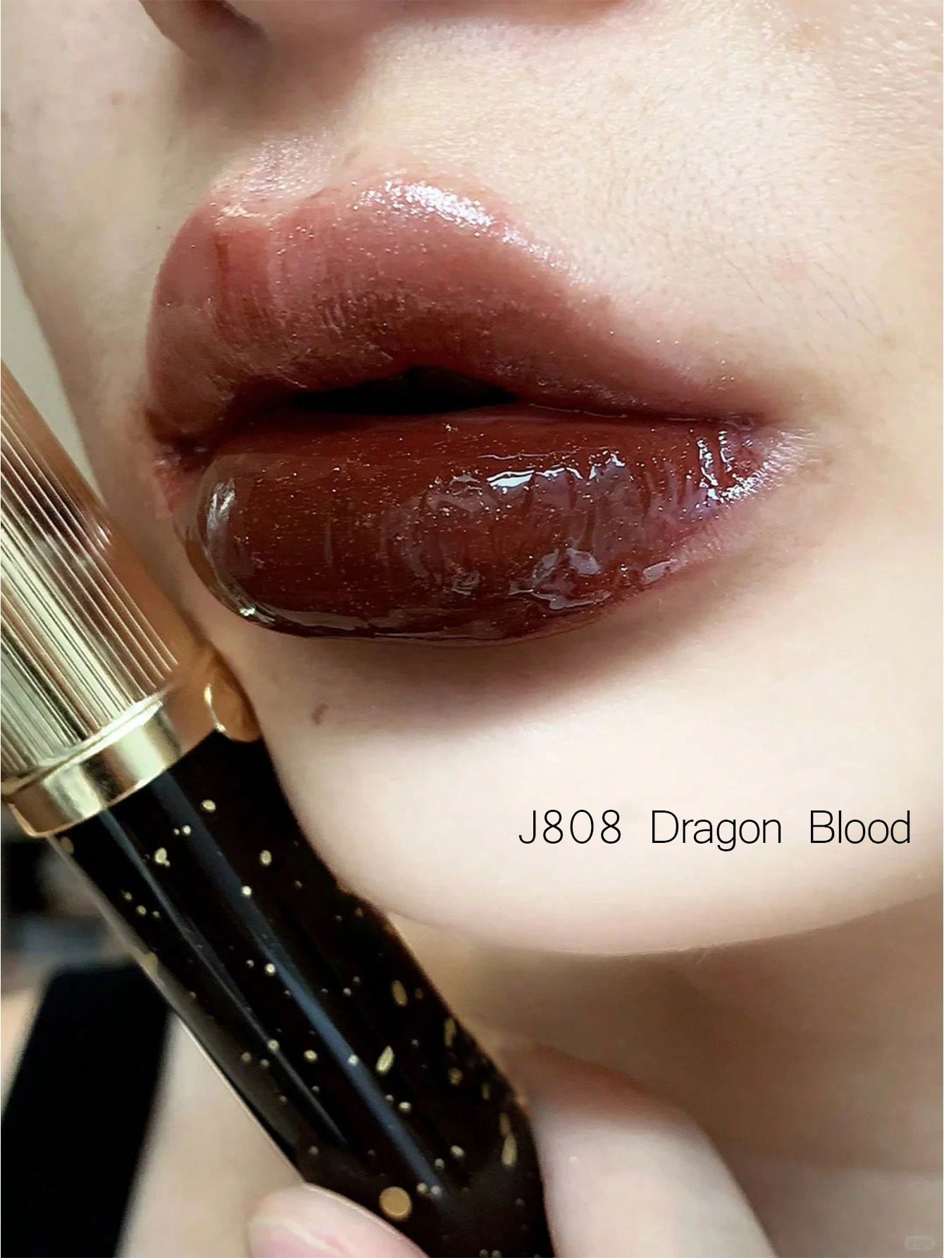 GIRLCULT Unreal Lip Gloss J808 Dragon Blood Long Lasting High Shine Shimmer