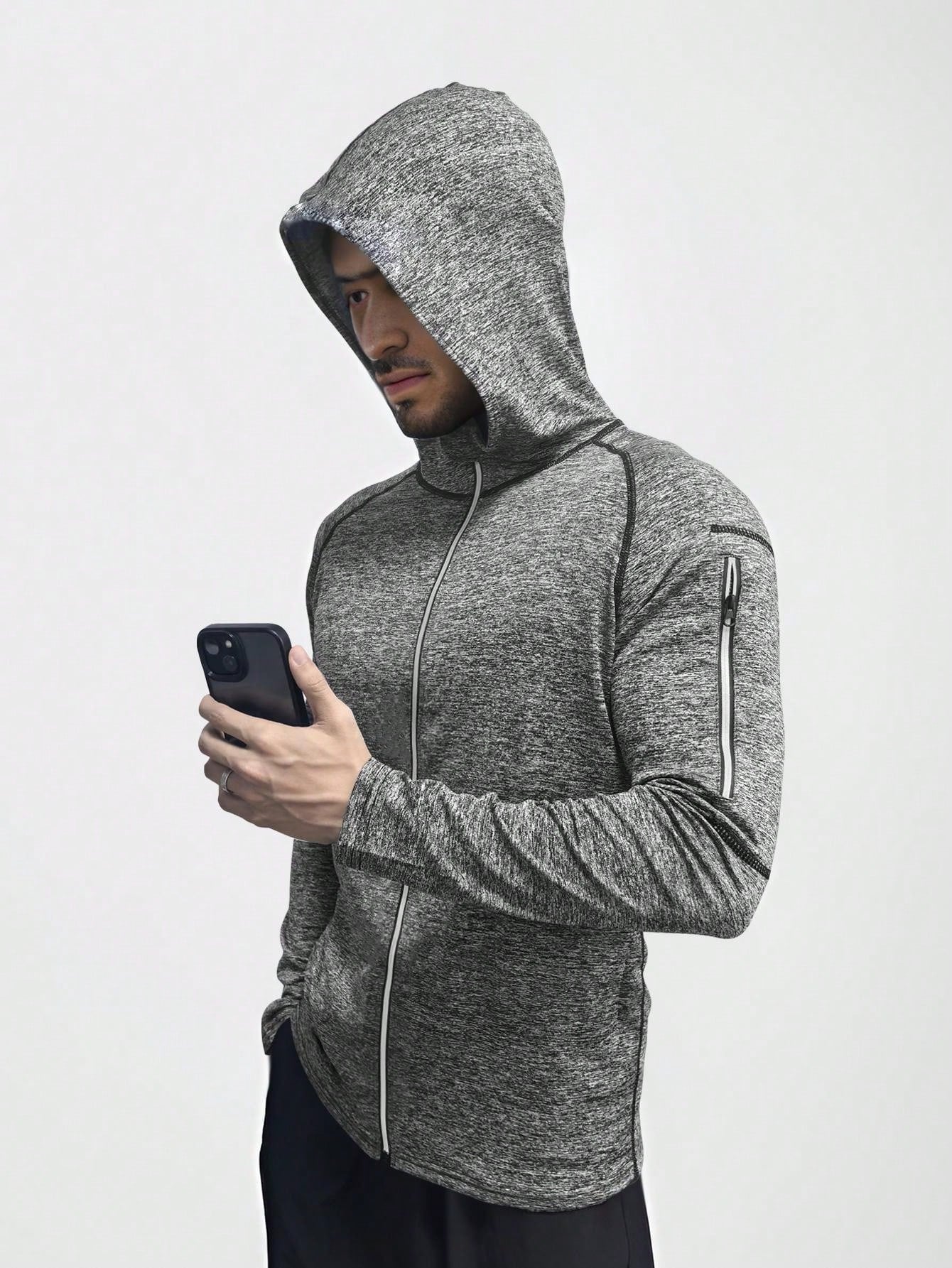 Grey Sports Fitness Hoodie Boyfriend Style Men's Dry Fit Moisture Wicking Long Sleeve Active Athletic Hoodie Pullover Sweatshirt