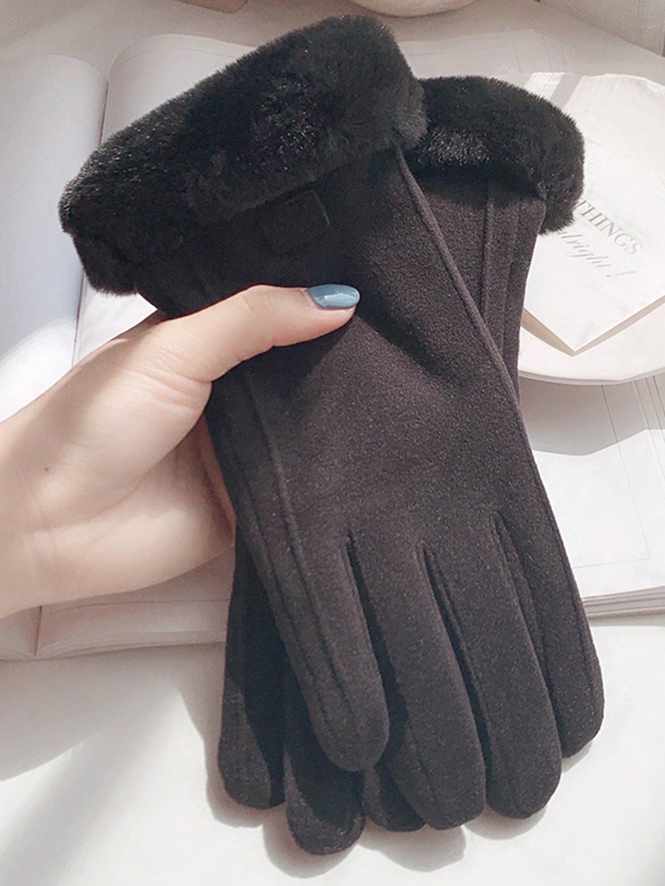 Wool Patchwork Fluffy Five-Finger Warm Thick Minimalist Gloves