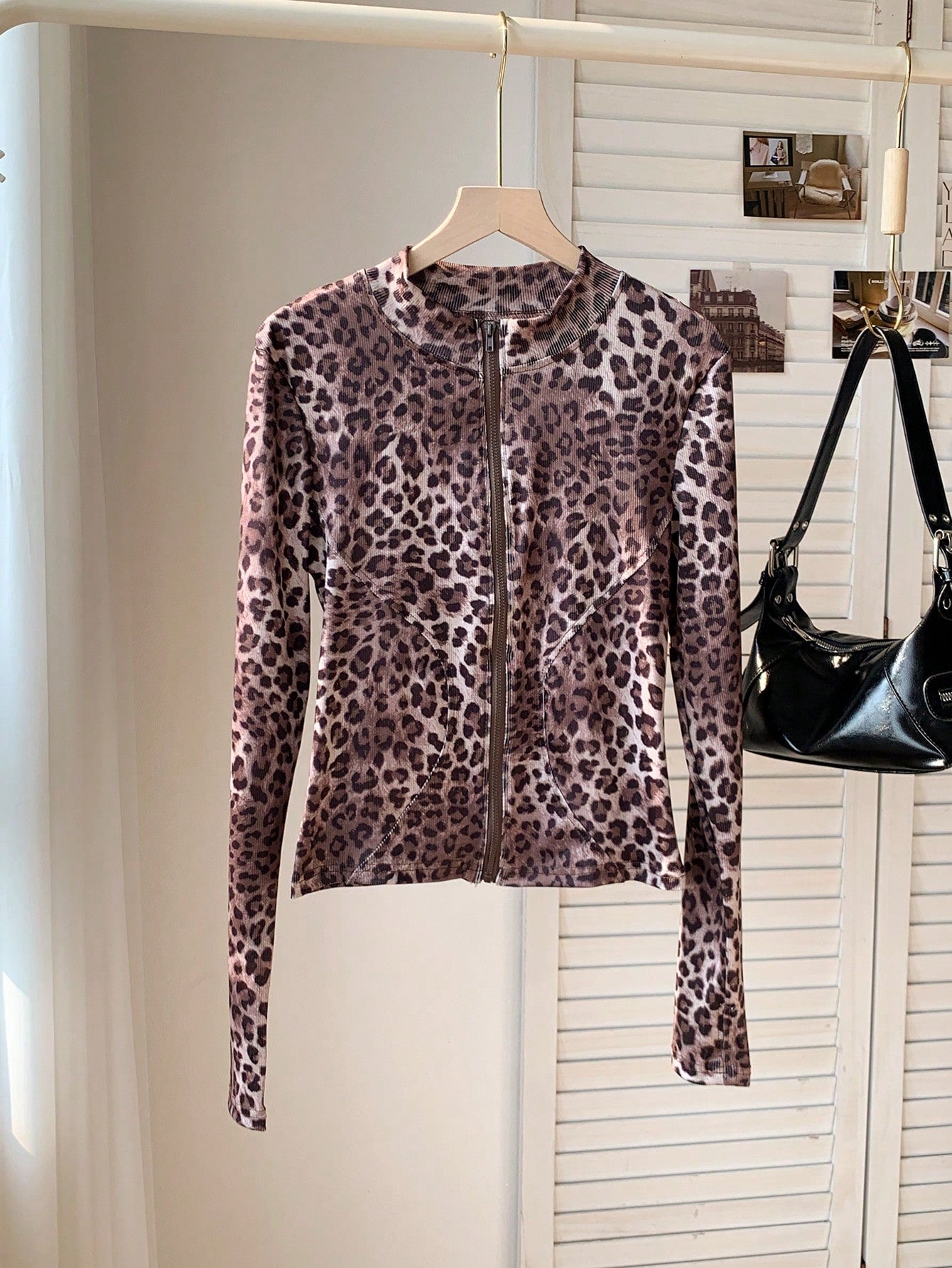 EZwear Leopard Print Zip Up Skinny Crop Jacket For Spring