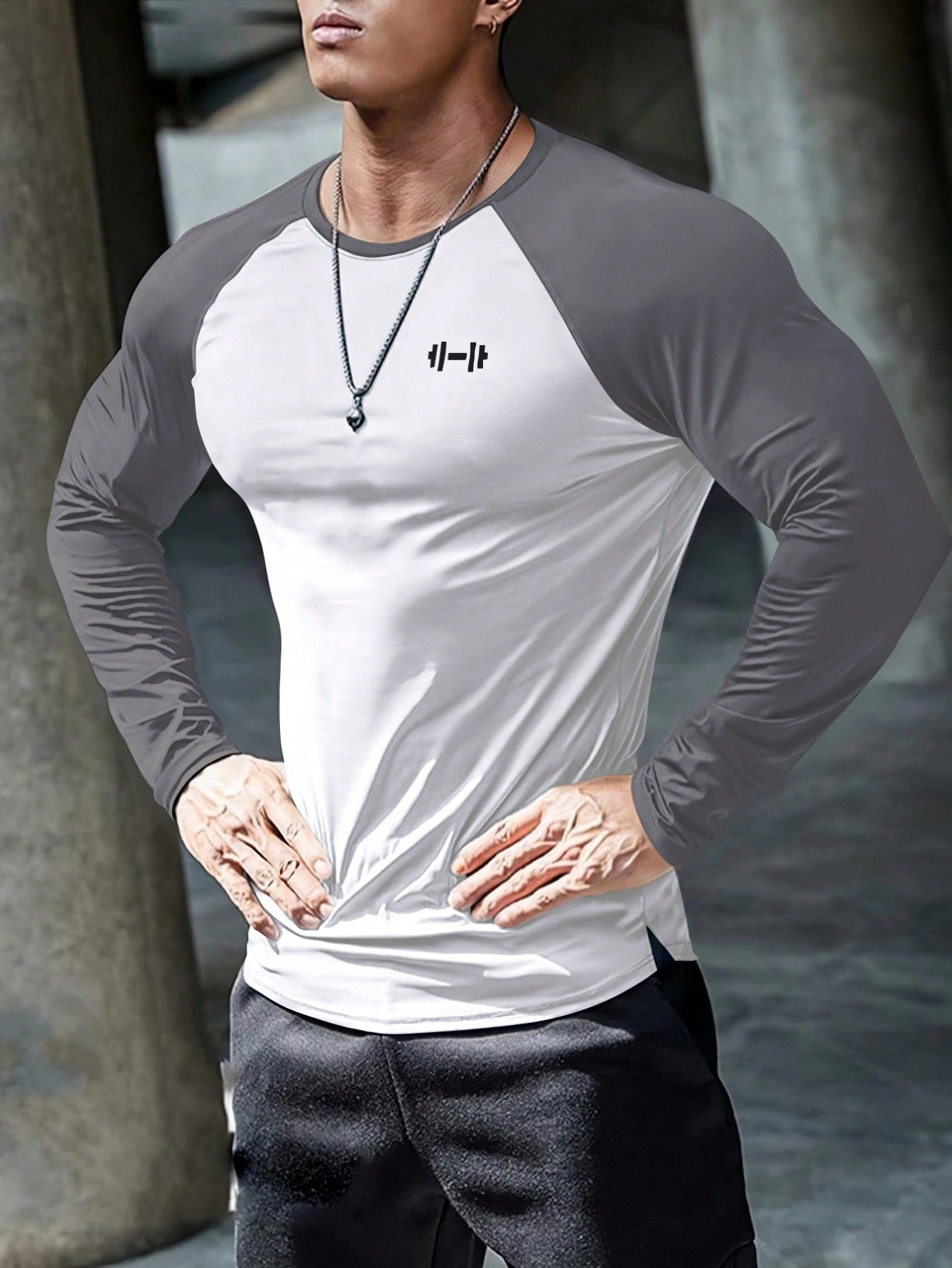 Manfinity Sport Corelite Boyfriend Style Men Letter Graphic Raglan Sleeve Sports Tee Long Sleeve Shirt