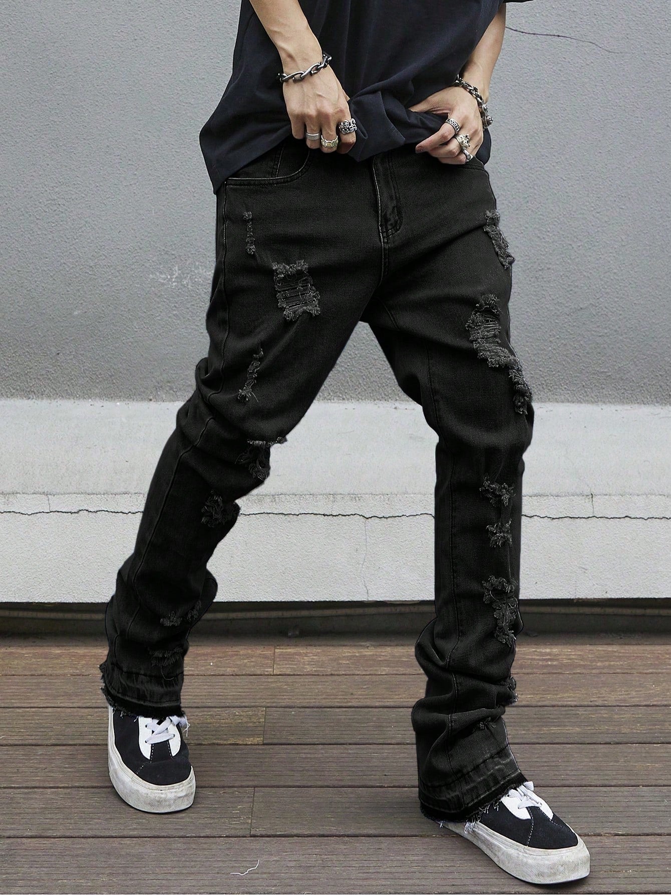 Manfinity LEGND Tight Flare Hem Full Length Distressed Pockets Plain Color Denim Jeans