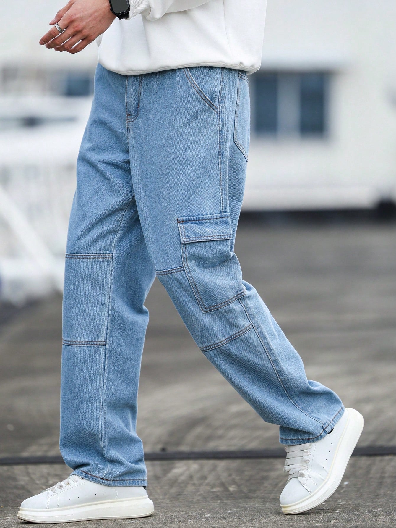 Manfinity Homme Loose Fit Men's Cargo Jeans With Flap Pockets On The Sides Plain Long Baggy Cargo Plain Black Washed Cargo Jeans, For Husband, Boyfriend Gifts