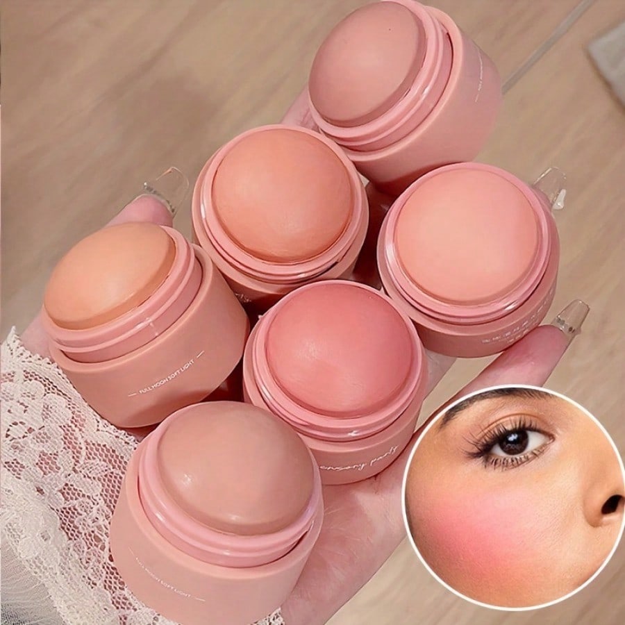 Blush Ball Peach Powder Blush Monochrome Matte Spray Instant Makeup, Suitable For Any Crowd To Enhance Complexion And Make Skin Look Flawless