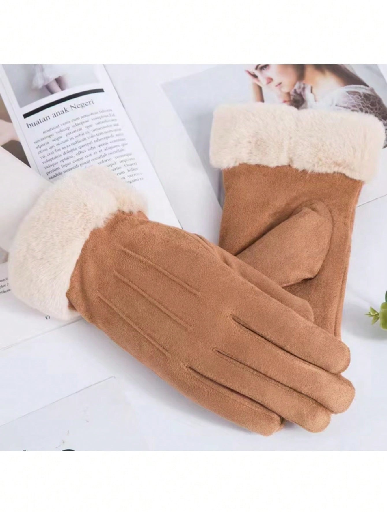 Winter Female Touch Screen Cycling Skiing Driving Gloves Elegant Casual Thick Plush Leather Warm Mittens Apparel Accessorie