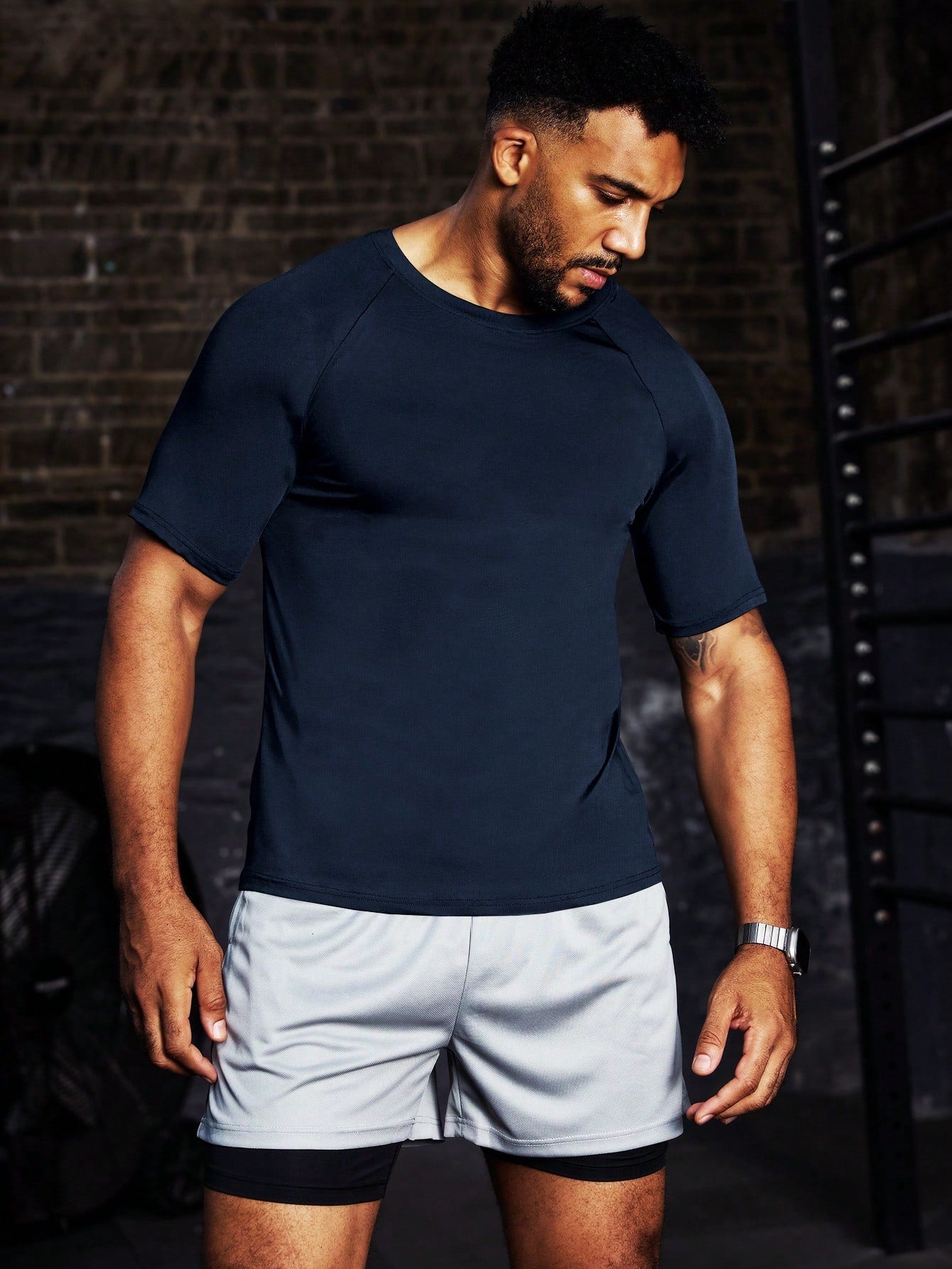 Men's Solid Crew Neck Short Sleeve Casual Sports T-Shirt