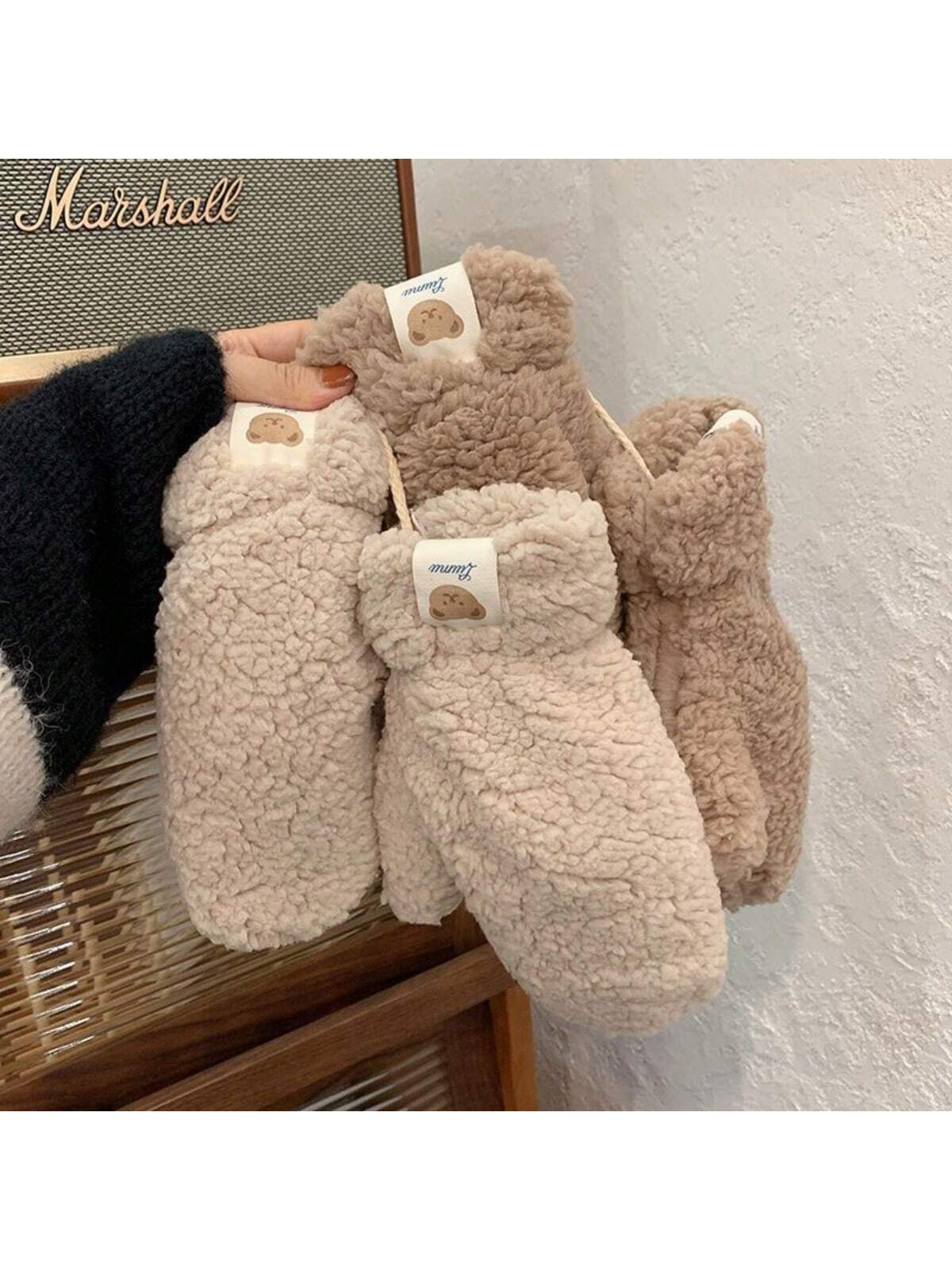 1 Pair Winter Warm Gloves, Sherpa Fleece Teddy Bear Design Mittens With Halter Strap For Women, Suitable For Riding And Cycling, Plush And Thickened Cold-Proof