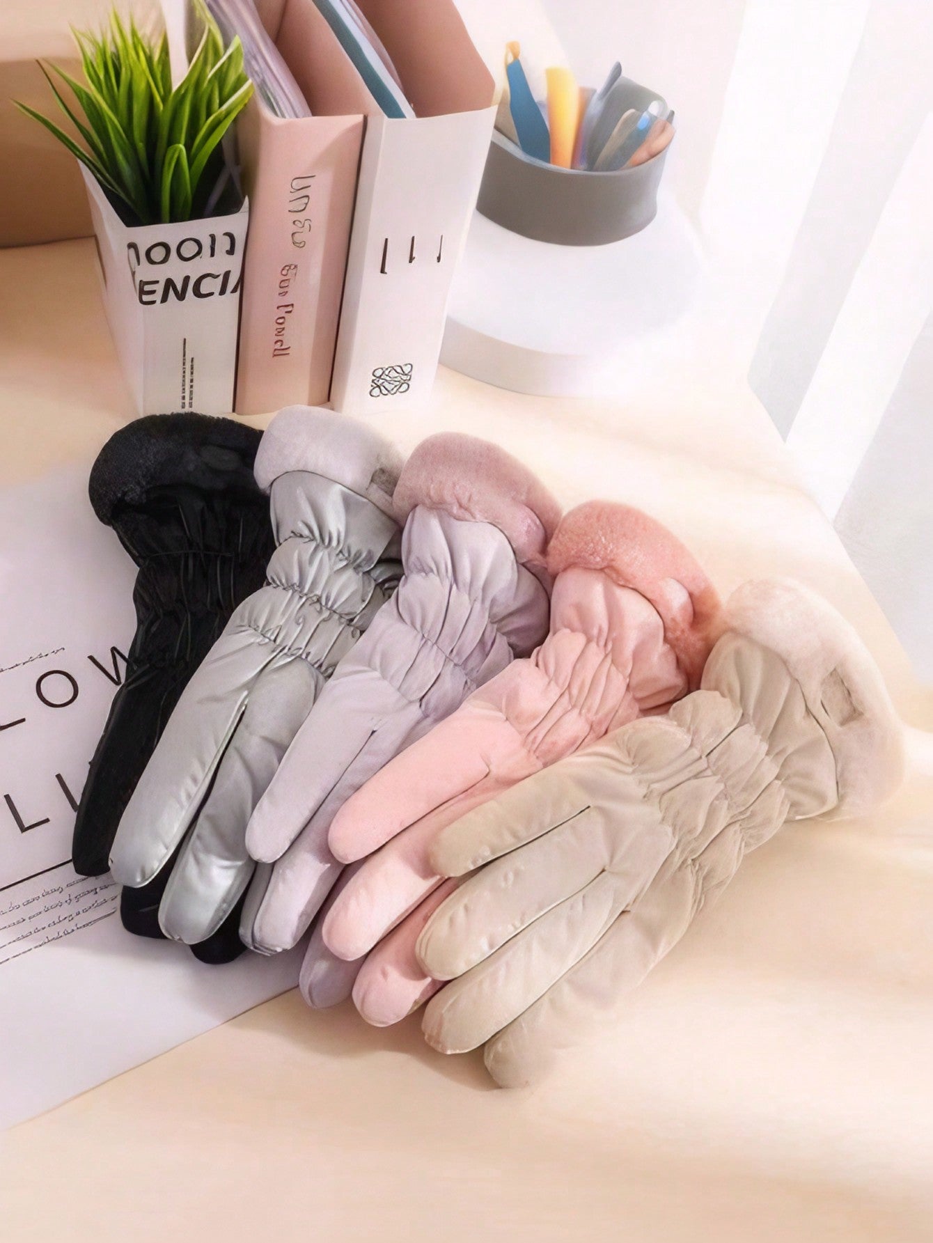 1 Pair Women's Fashion Thermal Lined Thick Gloves For Autumn Winter, Suitable For Outdoor Riding Sports, Random Color