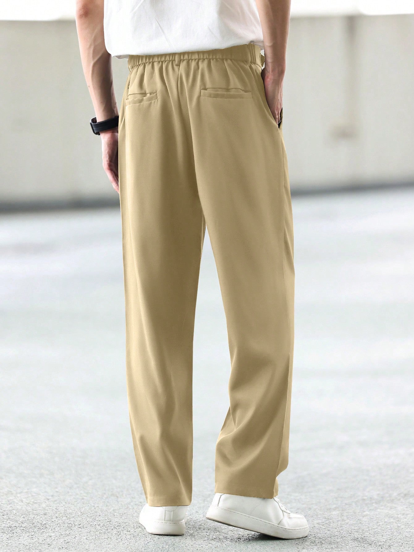 Manfinity Hypemode Classic Solid Color Button-Up Casual Straight-Leg Trousers With Pockets