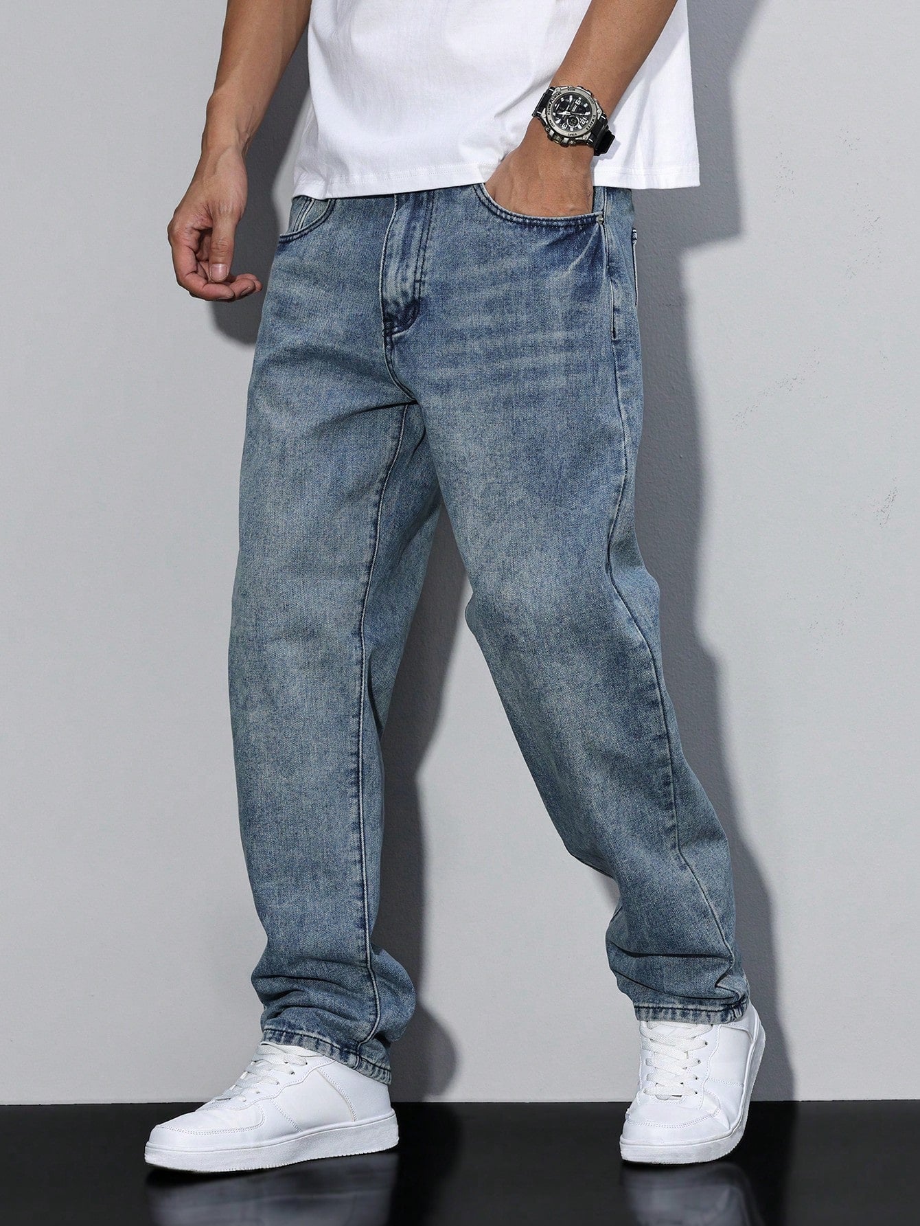 Manfinity Homme Men's Solid Color Pocket Casual All-Match Straight Leg Jeans