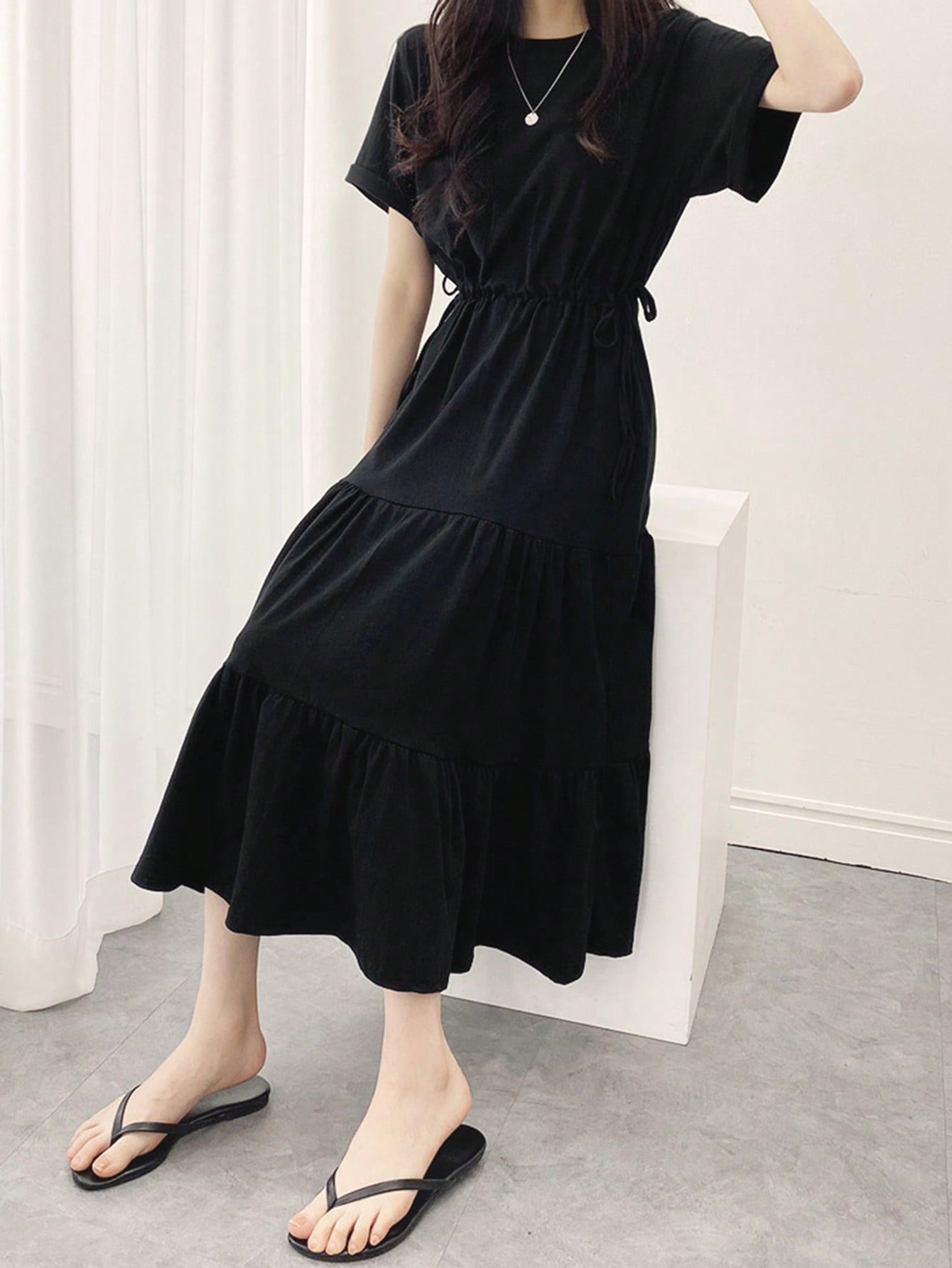 DAZY Solid Drawstring Waist Layered Hem Dress,Ladies Casual Drawstring,Ruffle Hem Short Sleeve Round Neck Regular Fit Long Black Cotton Roll Up Sleeve Plain A Line Women Long Dresses,Spring/Summer,Casual Daily Wear