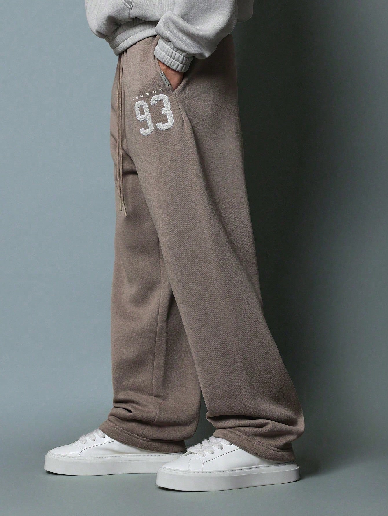 SUMWON Drop Crotch Jogger With Front Applique